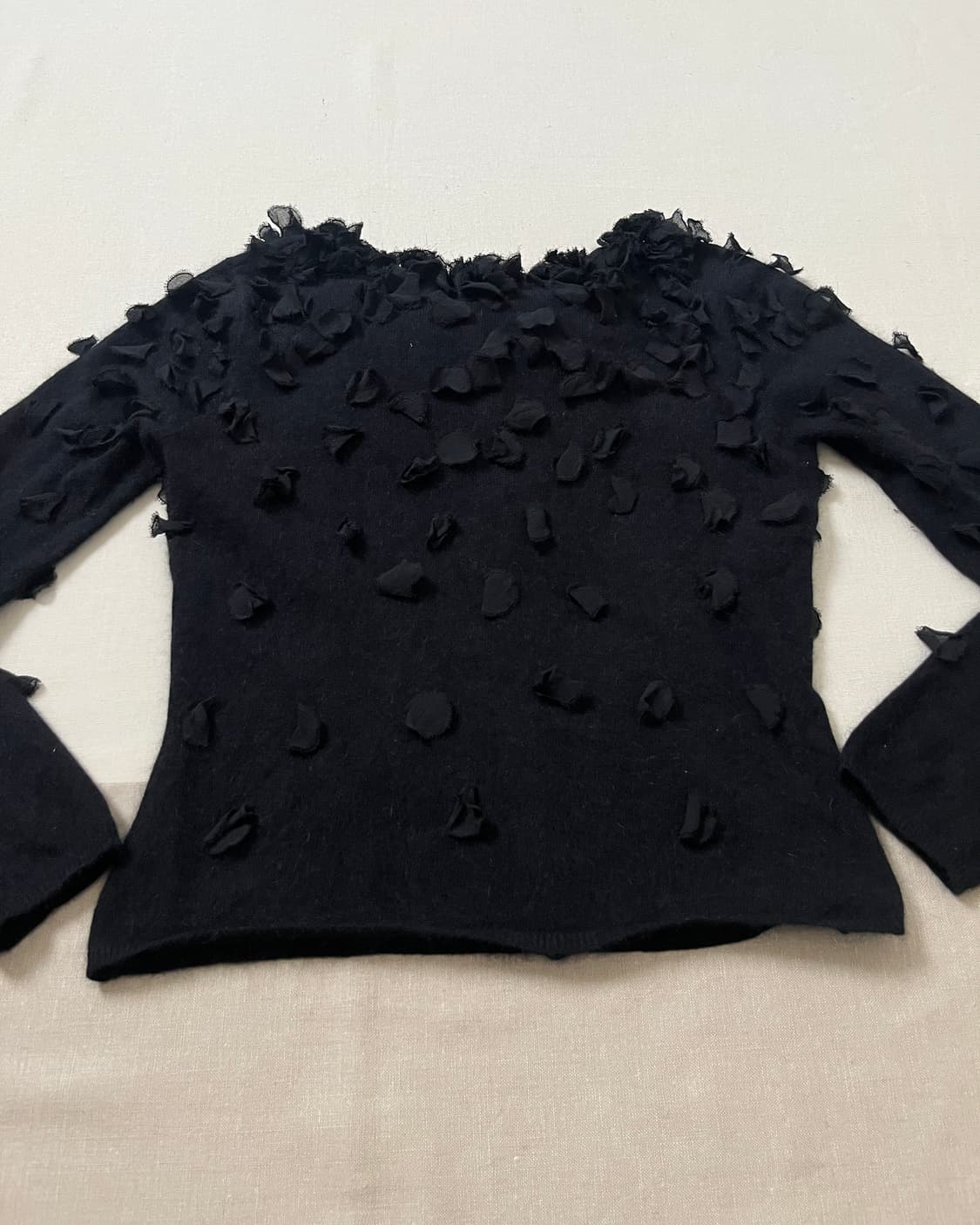 모스키노 플라워 아플리케 앙고라 가디건 moschino 상품이미지4