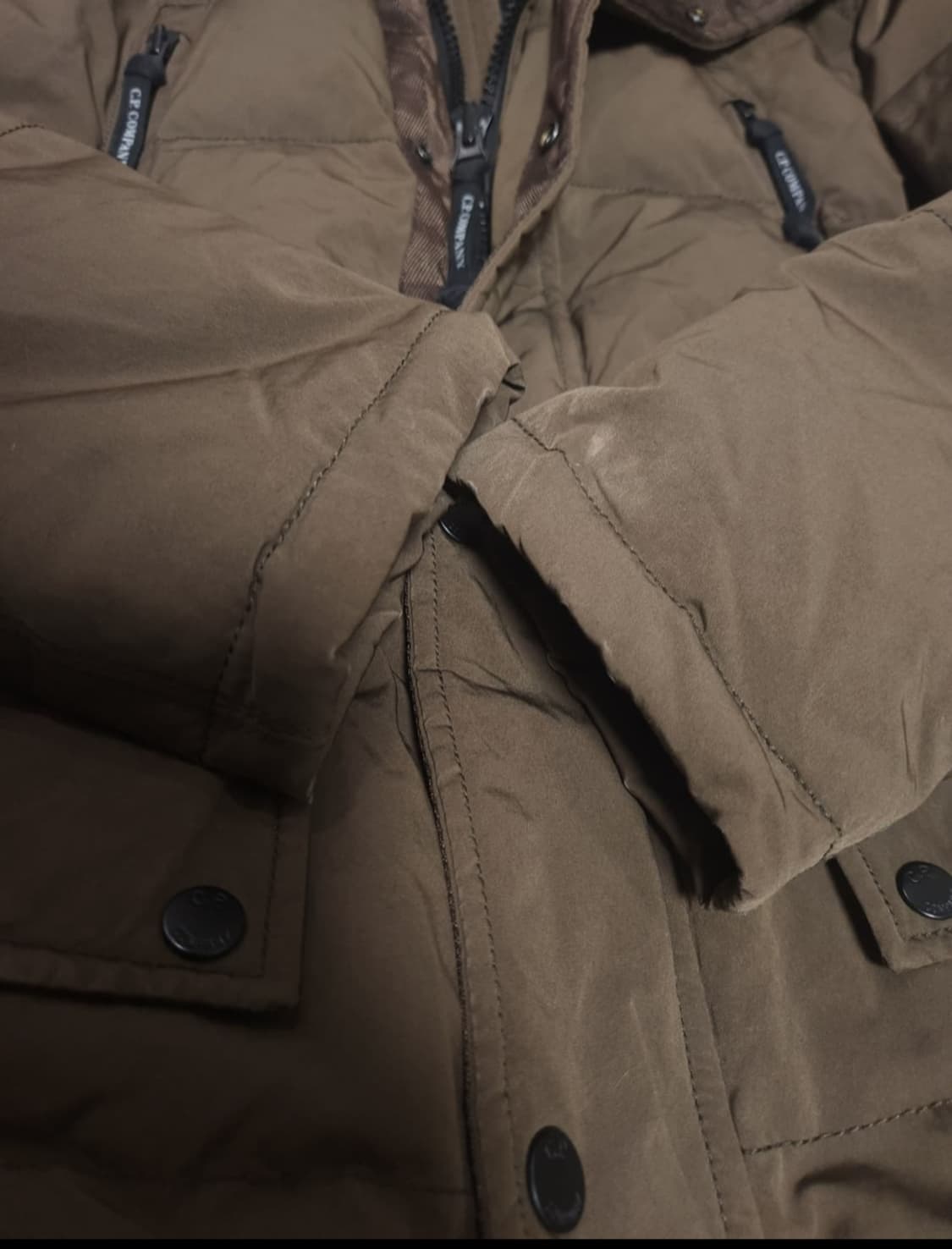 Cp컴퍼니 패딩 상품이미지2