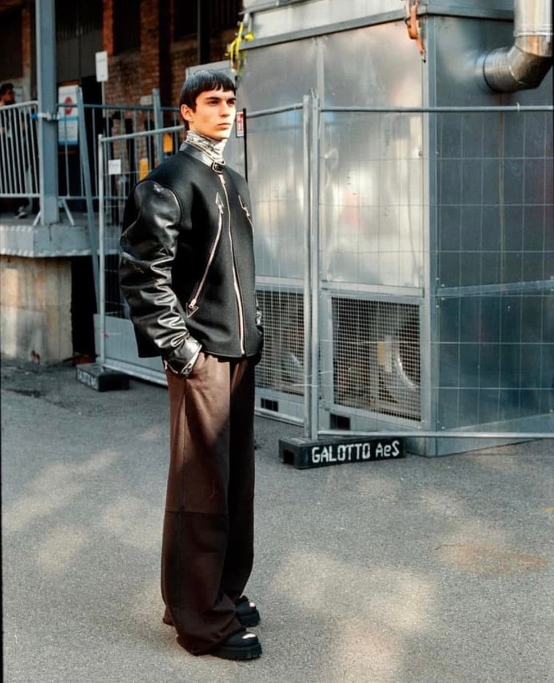 [M]MM6 아플리케 6로고 울 바시티 자켓 상품이미지2