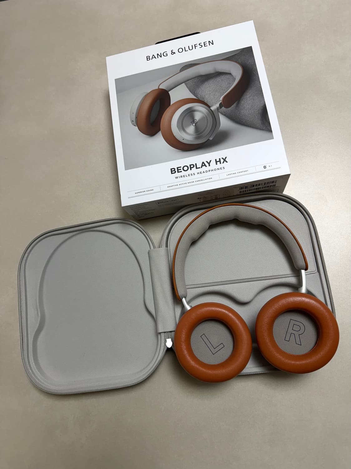 뱅앤올룹슨 베오플레이 HX Timber 헤드폰 상품이미지3