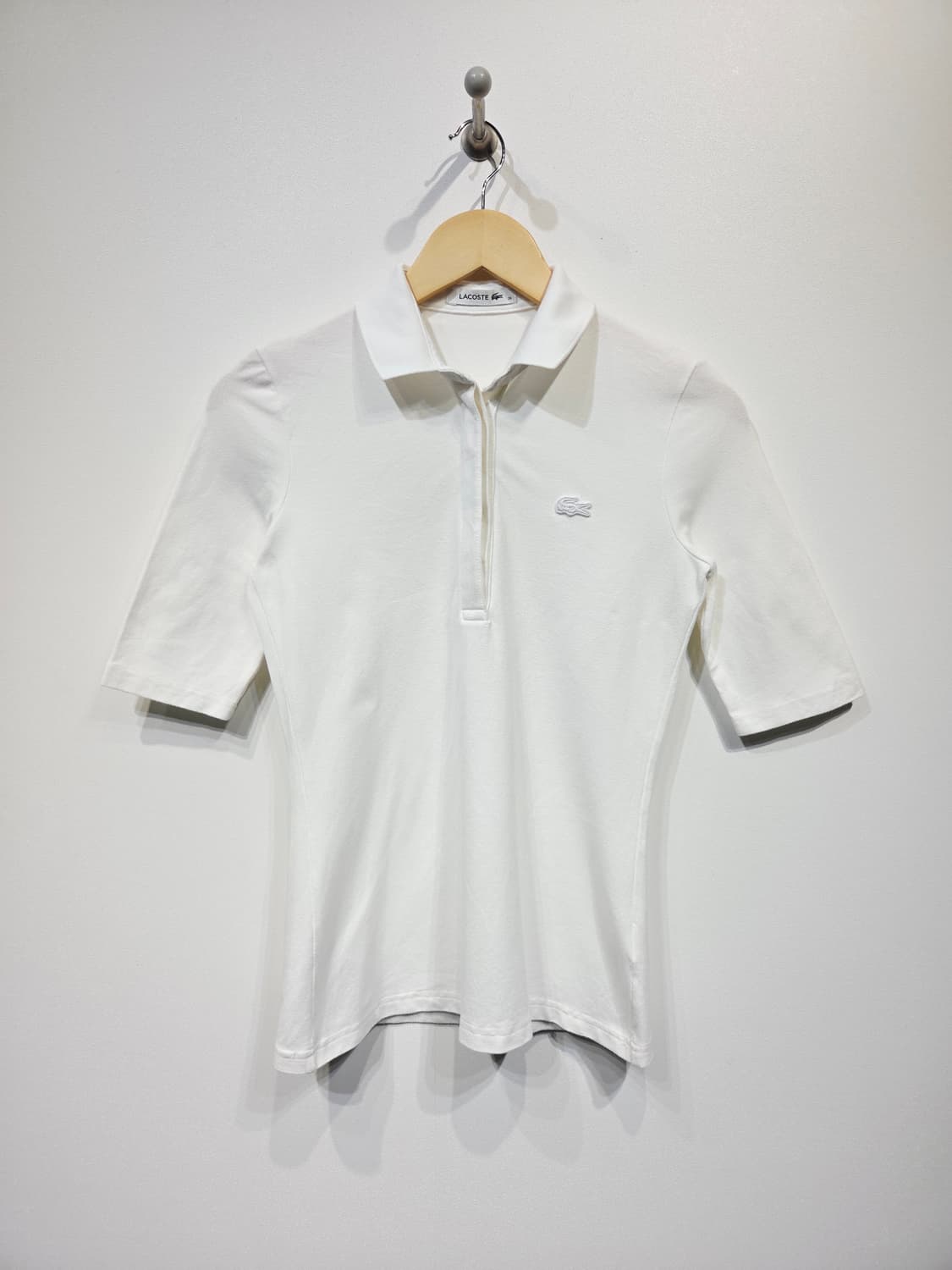 LACOSTE 라코스테 우먼스 히든버튼 스트레치 카라티 상품이미지2