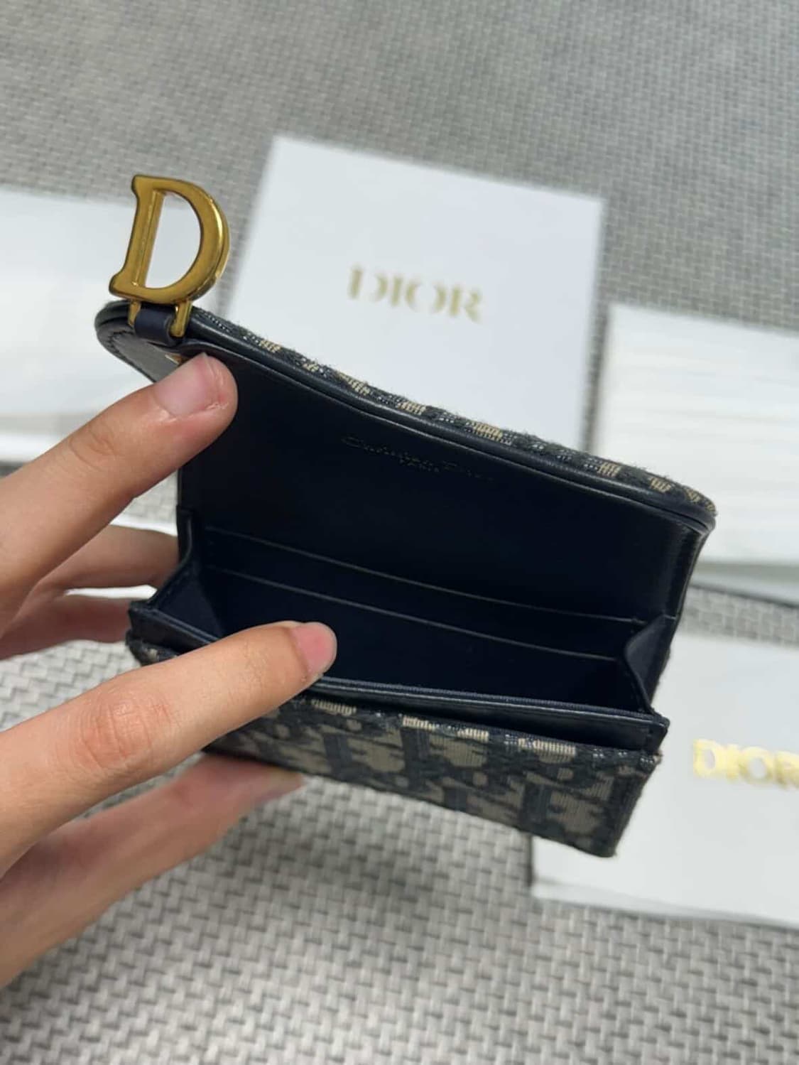 디올 새들 카드지갑 상품이미지5