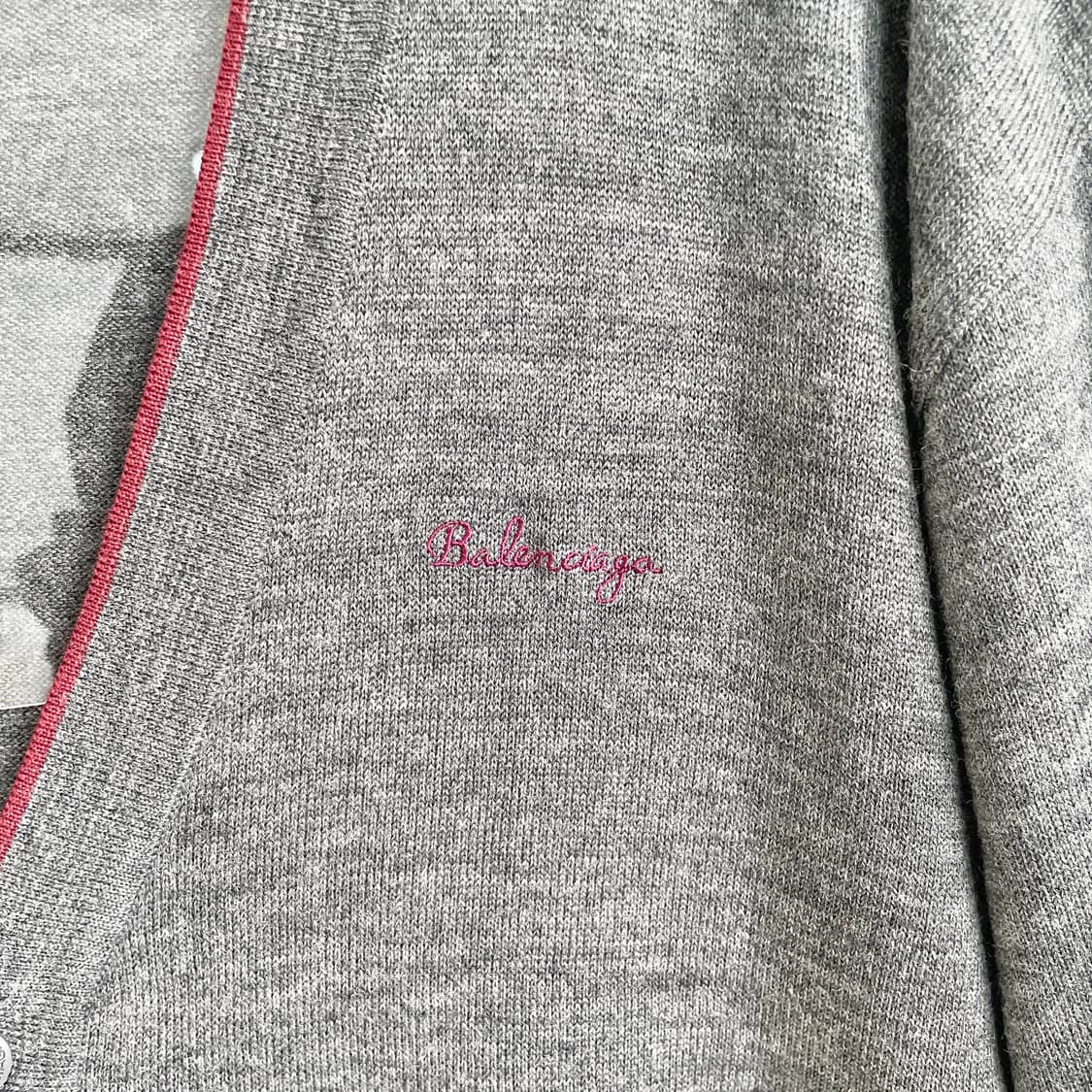 B1 발렌시아가 니트 가디건 105사이즈 상품이미지4