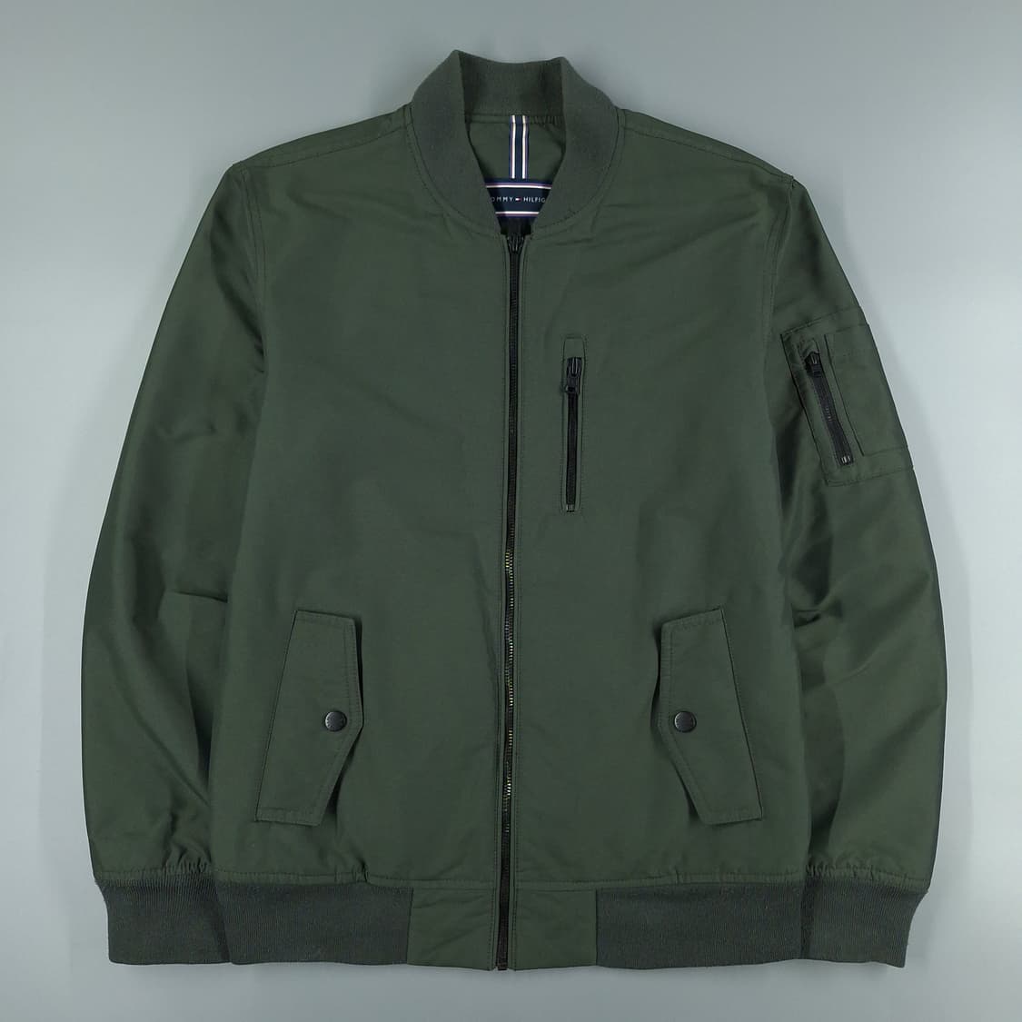타미힐피거 카키 멀티포켓 암포켓 패디드 밀리터리 항공점퍼 마원 MA1 S 상품이미지3
