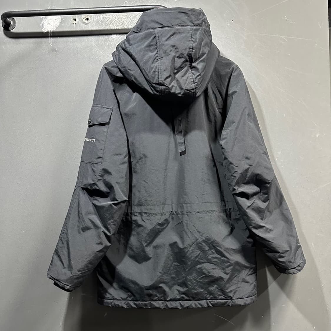 칼하트 올드스쿨 패딩점퍼 상품이미지3