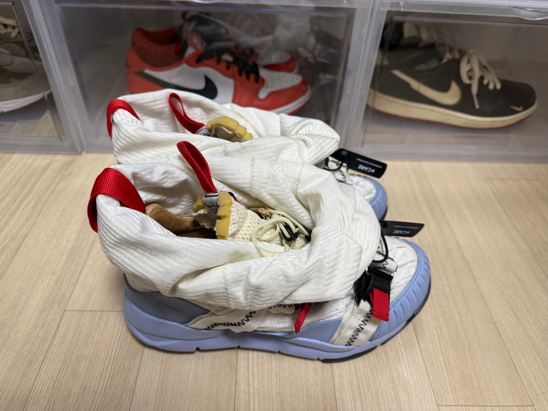 나이키 x 톰 삭스 마스야드 오버슈 3.0 250 상품이미지1