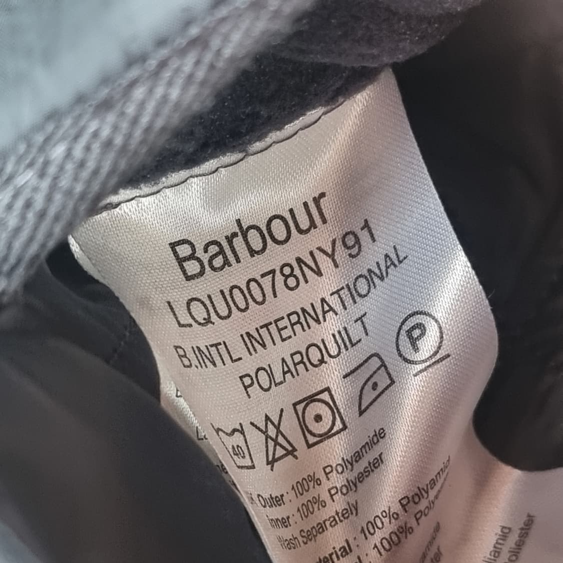 바버 인터네셔널 폴라퀼트 자켓 네이비 UK6 (44-44반) 상품이미지4