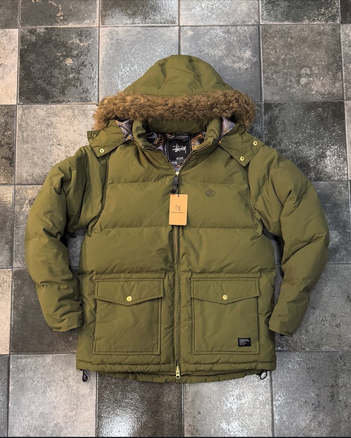 스투시 브라스 푸퍼 자켓 패딩 상품이미지2