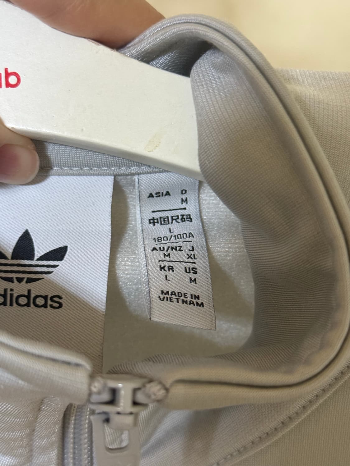 아디다스 파이어버드 트랙탑 L 사이즈 판매합니다  상품이미지2