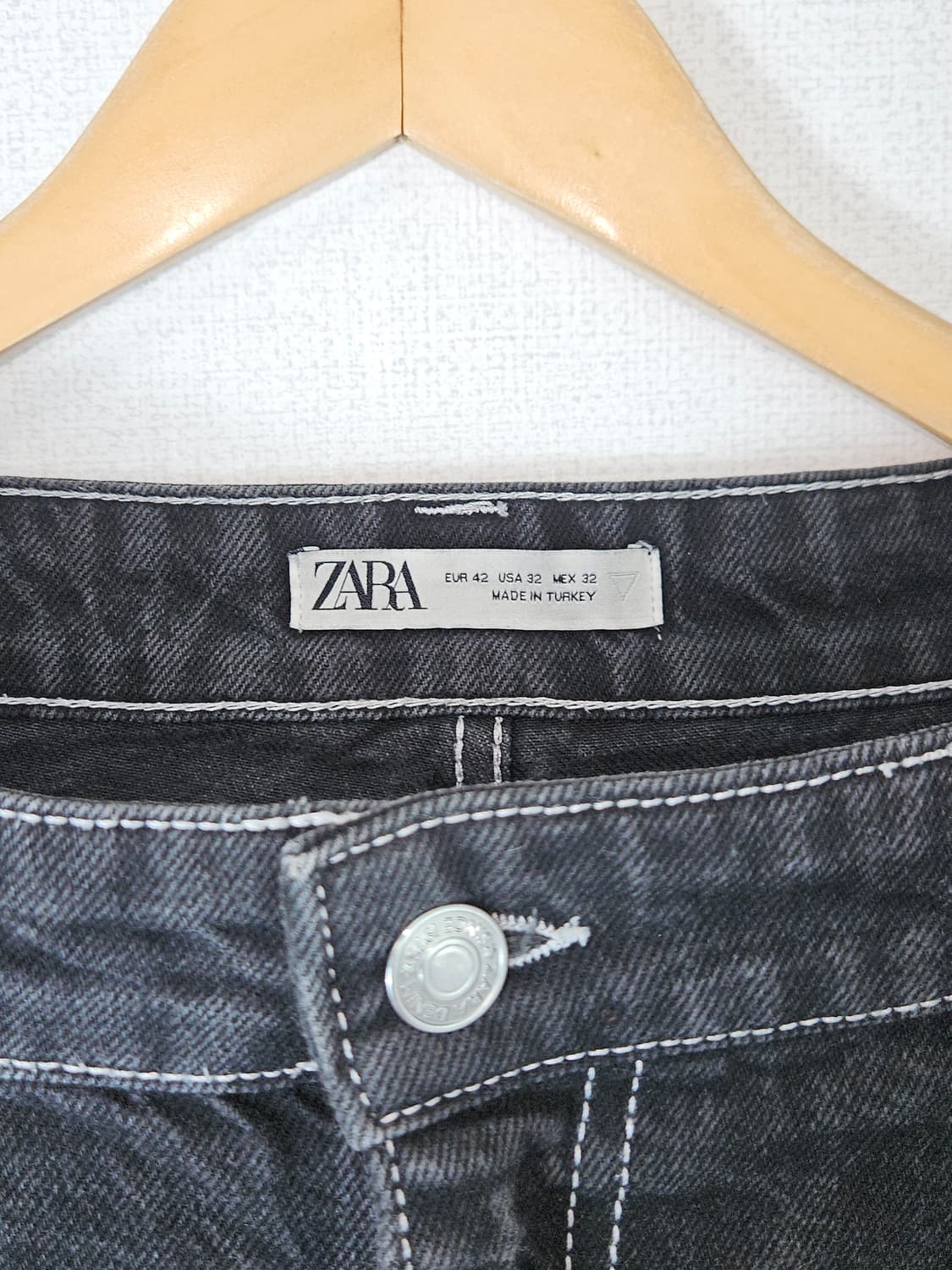 자라 ZARA 카고 워싱 데님팬츠 블랙 진 바지 블랙 32 상품이미지4