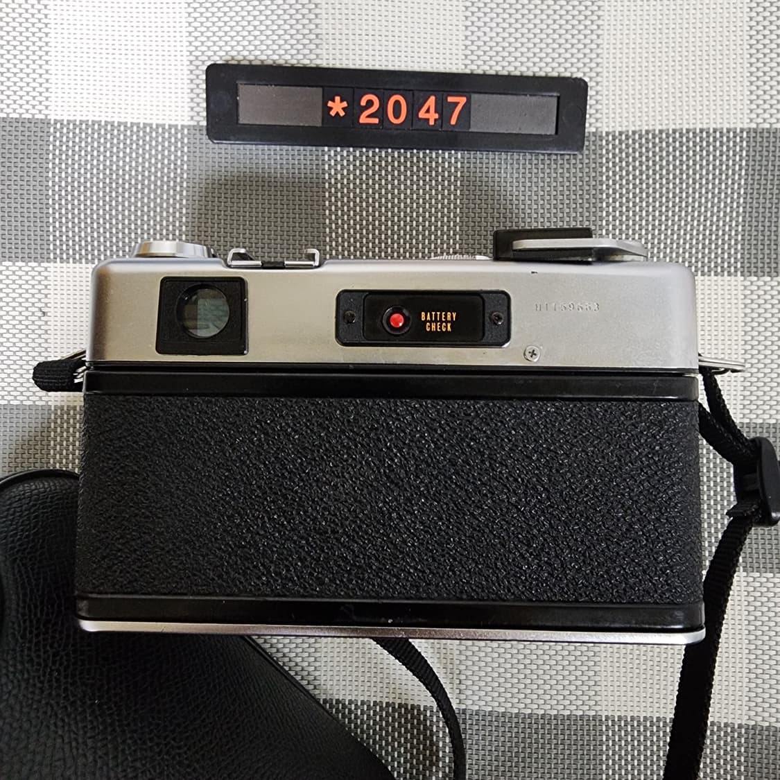 야시카 일렉트로 35 gsn 필름카메라 실버바디 케이스포함 상품이미지4