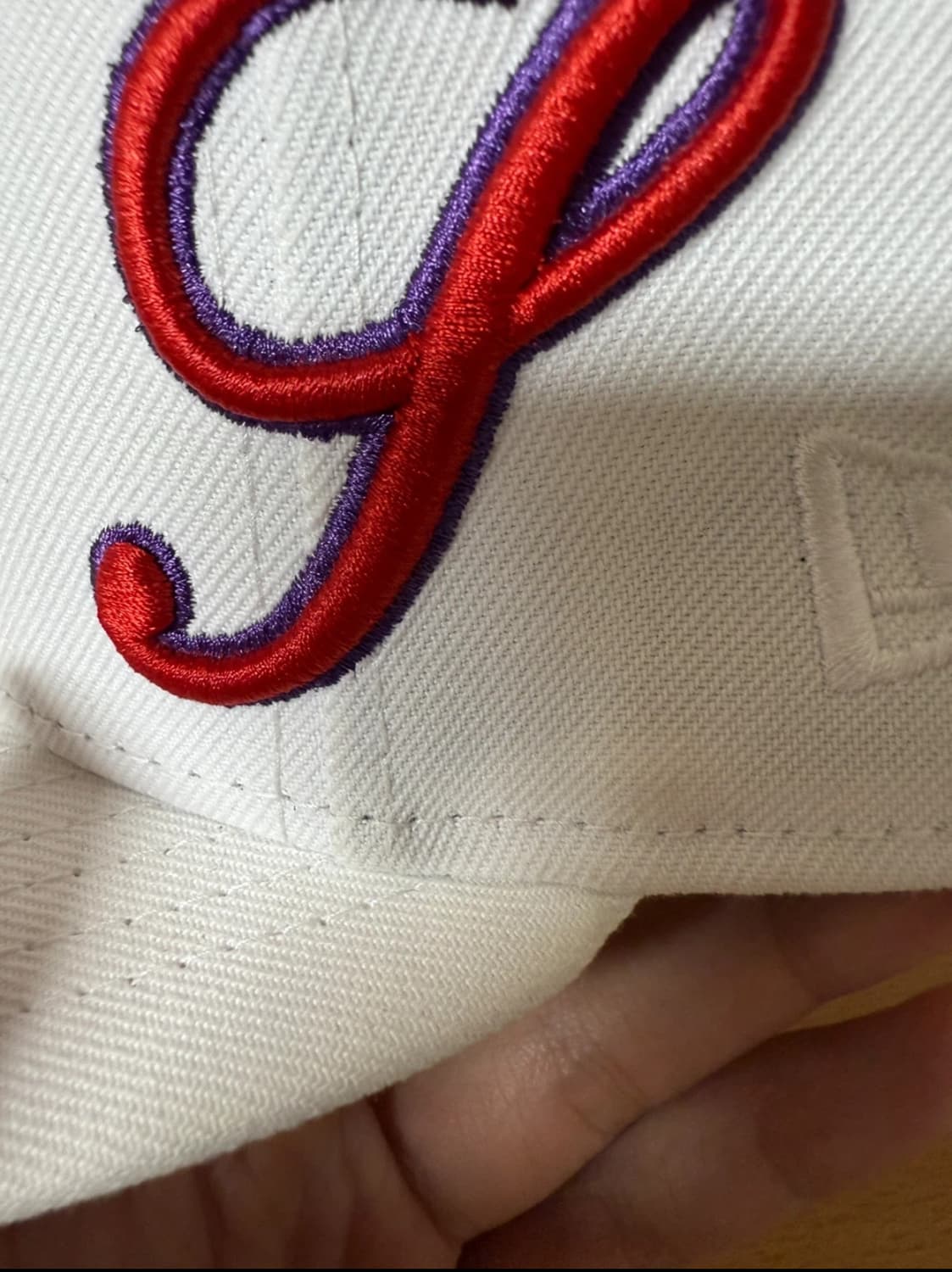 슈프림 멀티 S 로고 뉴에라 화이트 25SS  상품이미지5