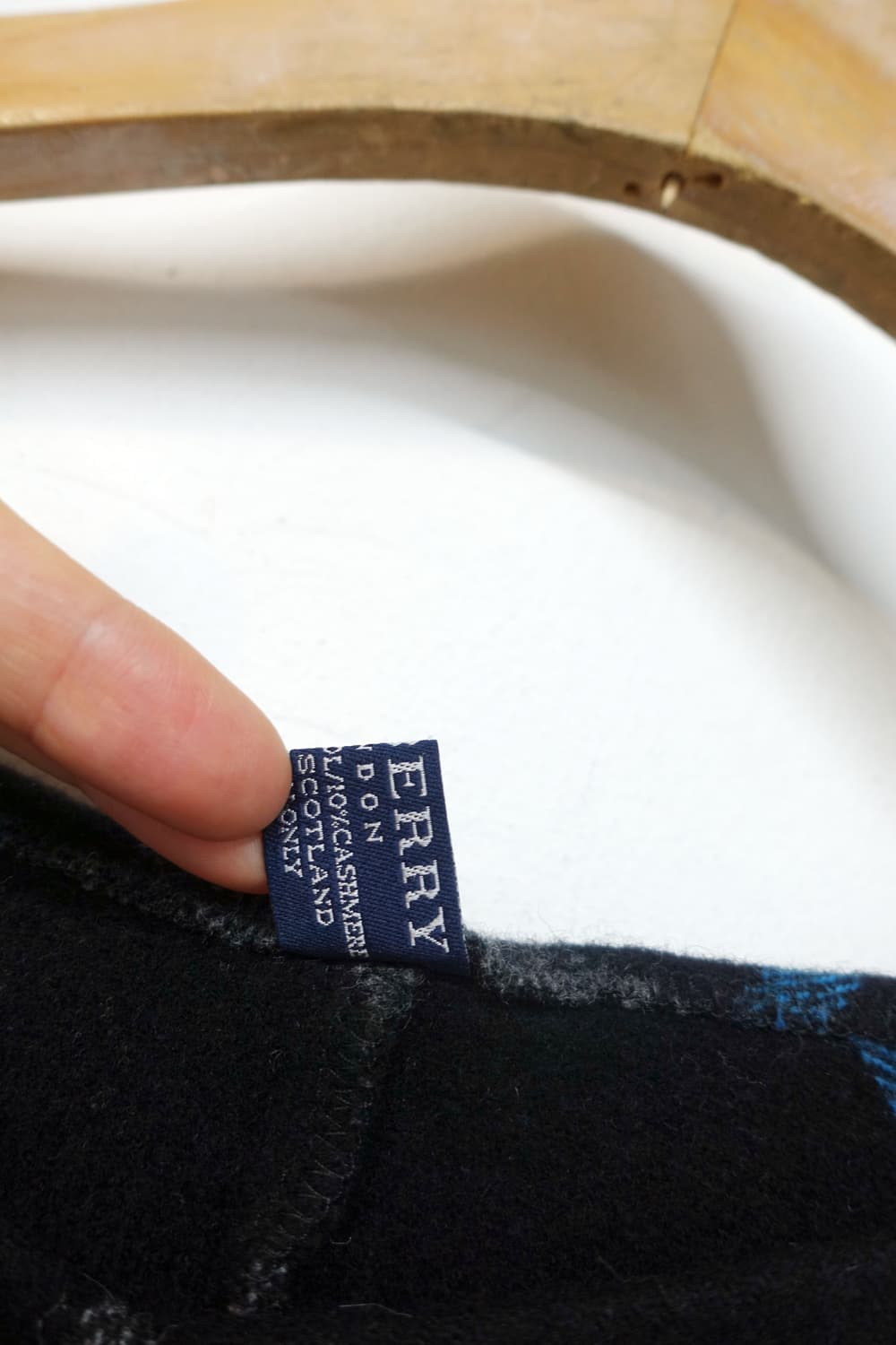 버버리 울 케이프 상품이미지7