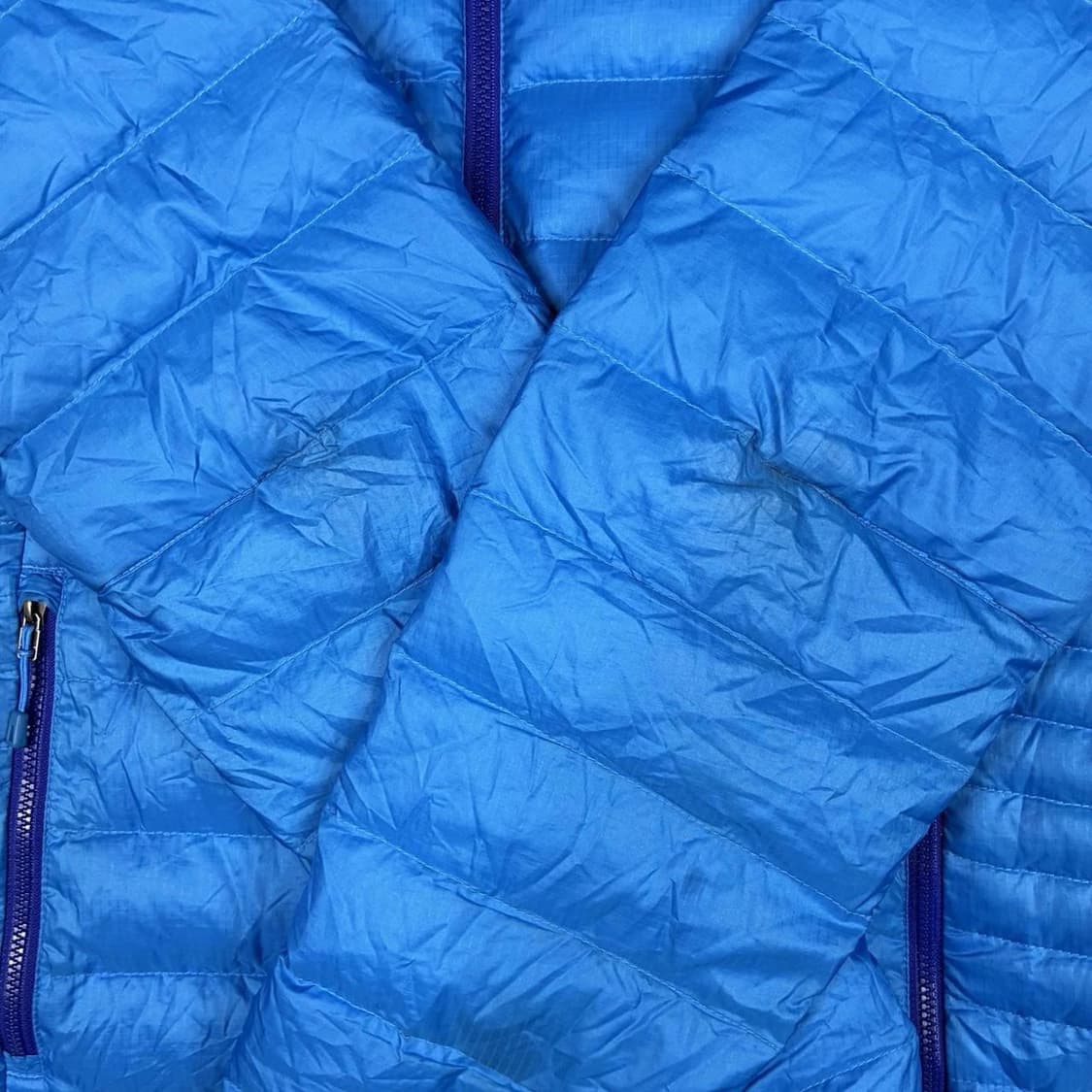 파타고니아 경량패딩 블루 상품이미지7