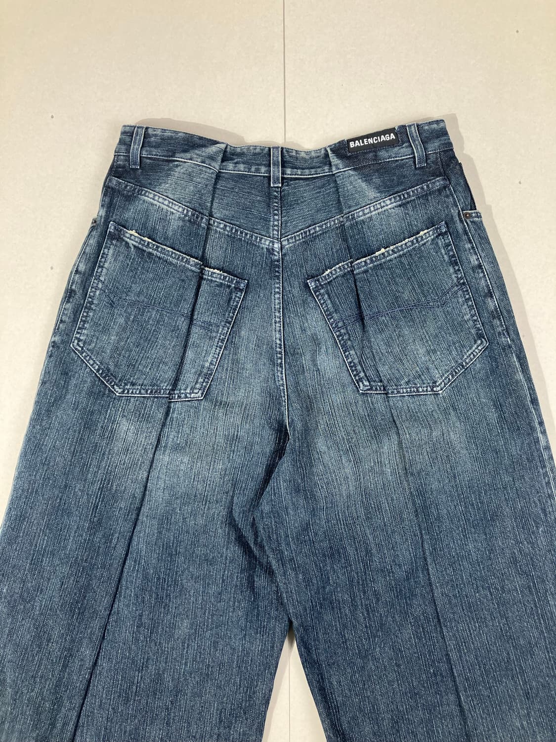 발렌시아가 더블 사이드 데님 팬츠 다크블루 상품이미지5