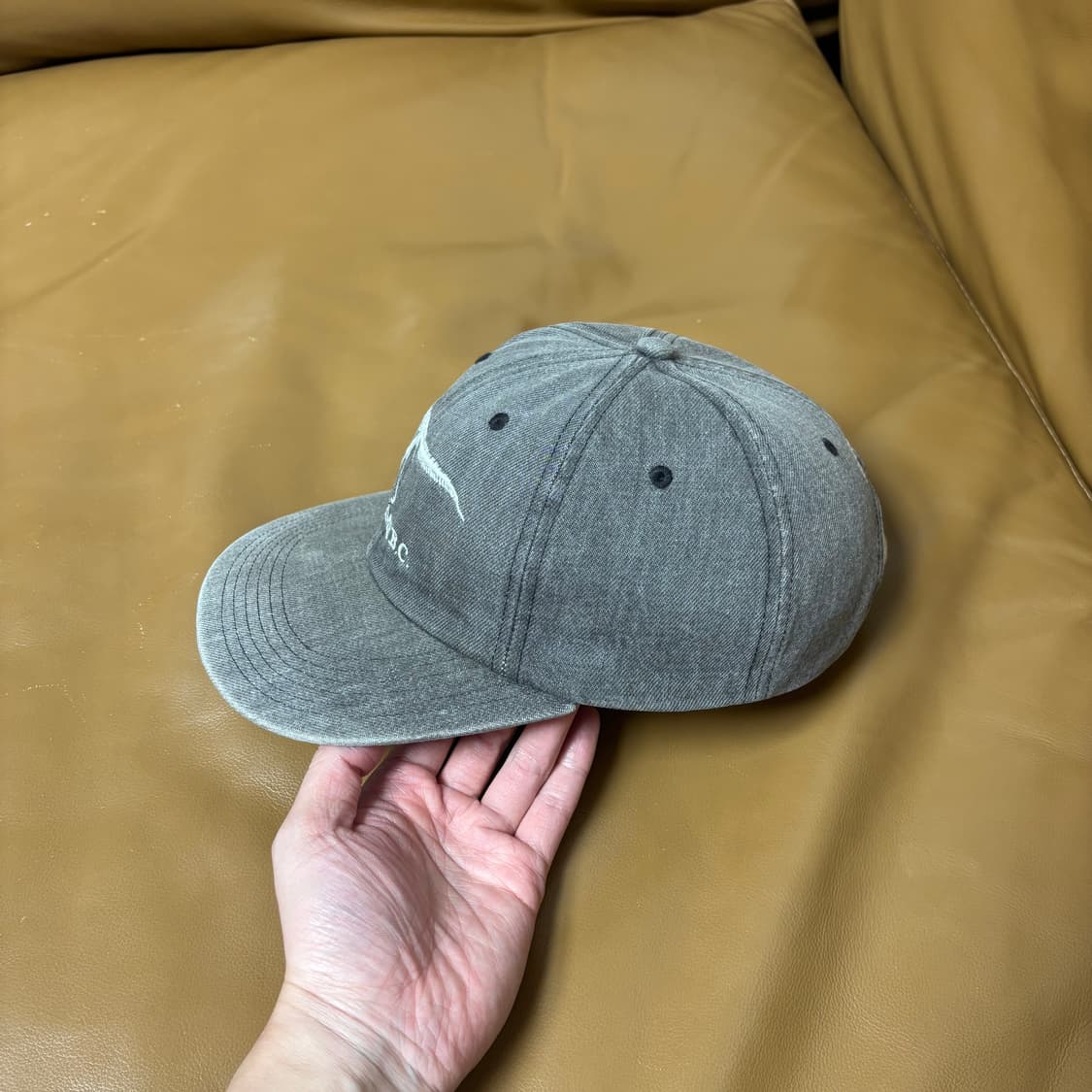 슈프림 6패널 볼캡 모자 쥬라기 워시드 데님 블랙 상품이미지4