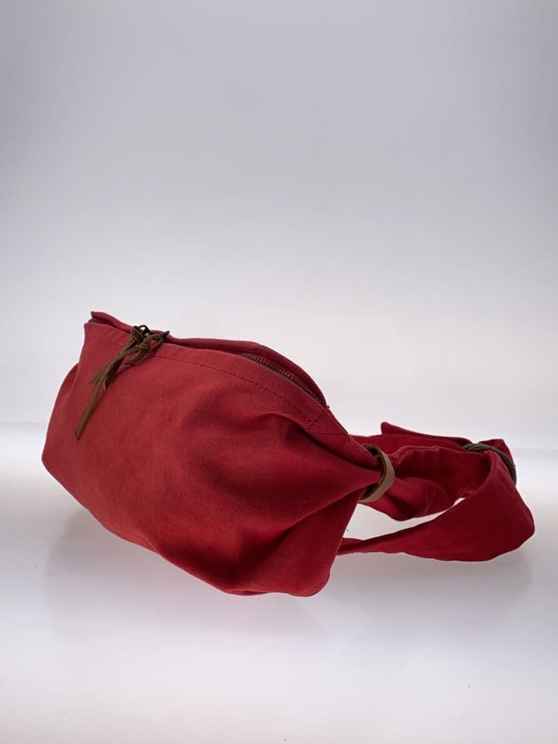 (착샷o) Kaital 캐피탈 No.6 캔버스 스누프킨 백 레드 상품이미지1