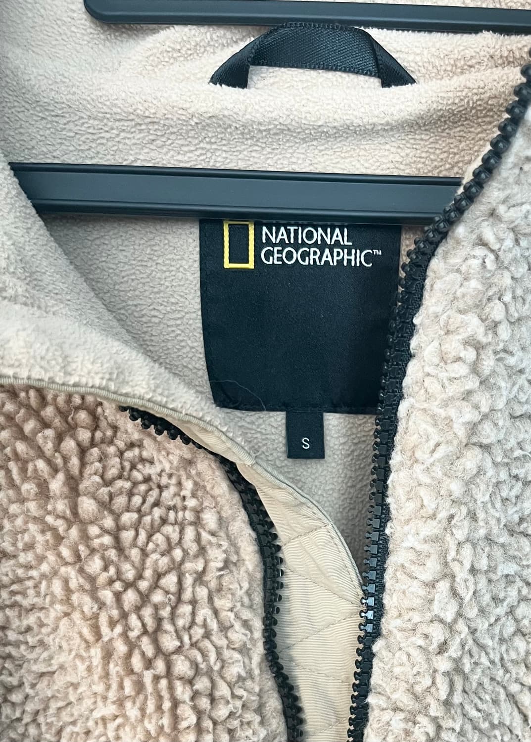 내셔널지오그래픽 뽀글이 후리스 후드집업 베이지 (S) 상품이미지4