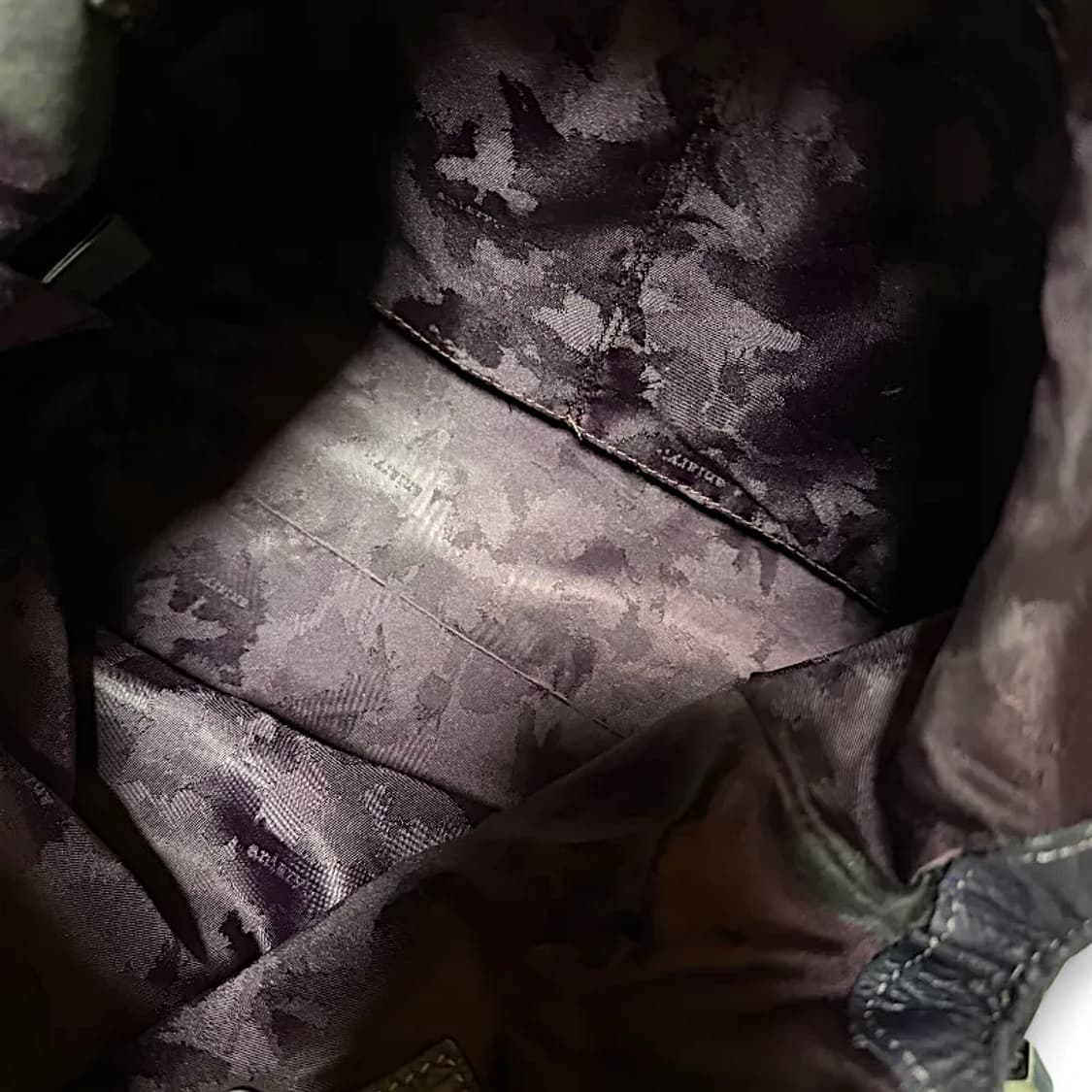 아니아리 크로크 소가죽 크로스백 포터 요지 와 가죽 장인의 가방 상품이미지9