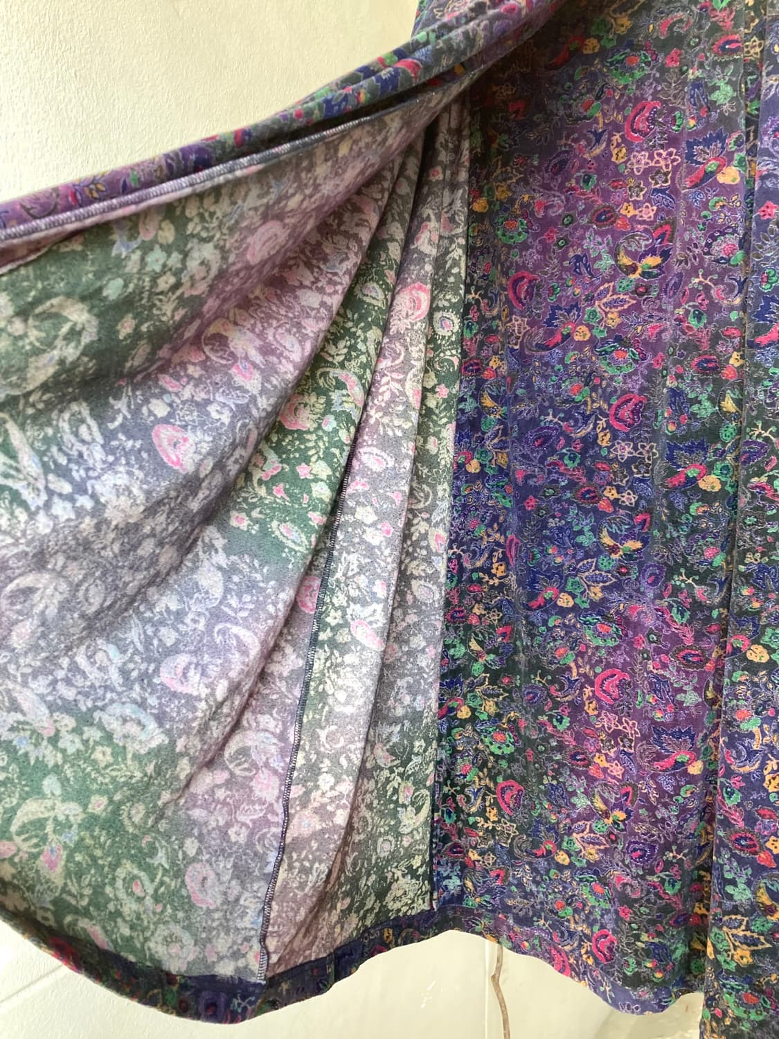 레트로 벨벳 패턴 랩 스커트 상품이미지7