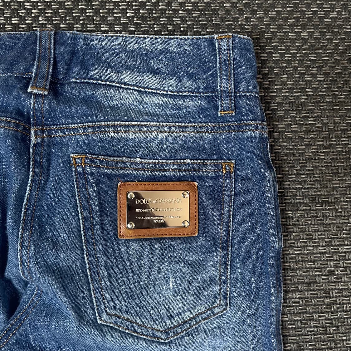 (36) 돌체앤가바나 페인팅 워싱 슬림핏 데님 팬츠 상품이미지4