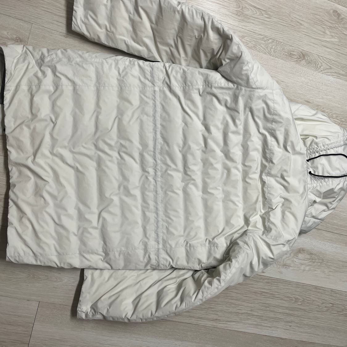 C.P. 컴퍼니 micro-m 화이트 패딩 105 상품이미지10