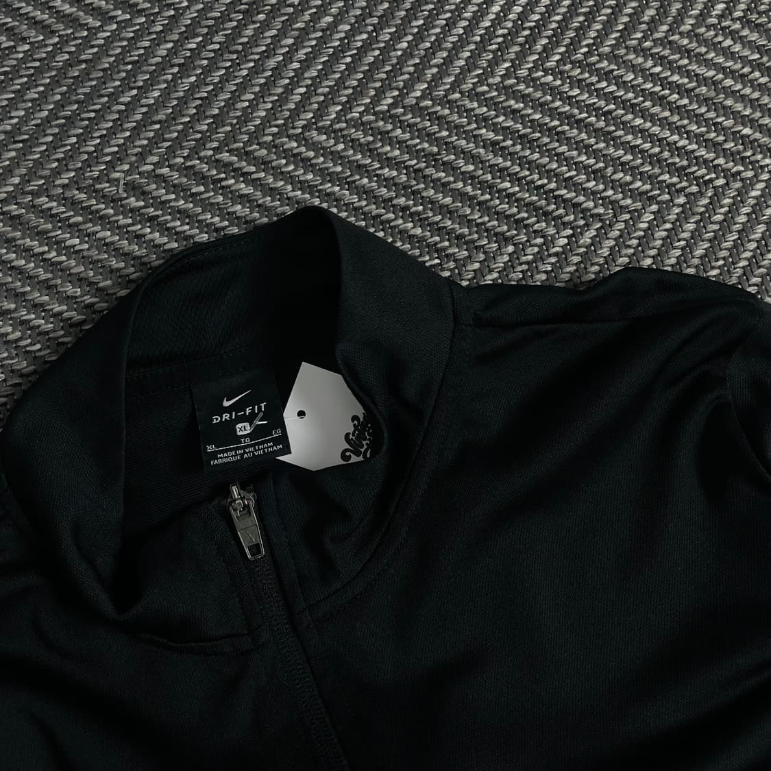 나이키 드라이핏 트레이닝 러닝 자켓 블랙 y 3601 상품이미지6