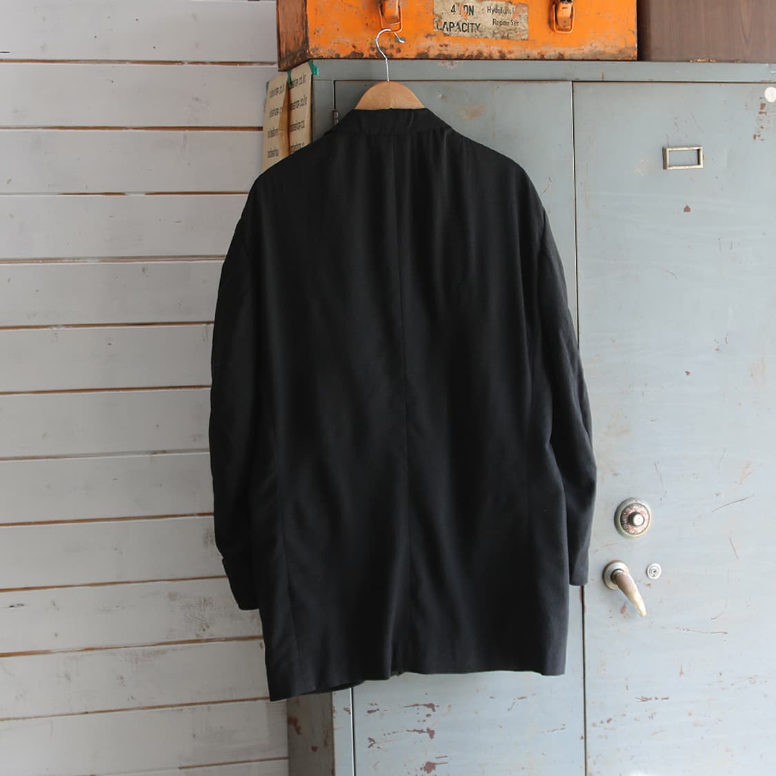 (착용컷) AZETA 블레이져 (남성용 103) 상품이미지2