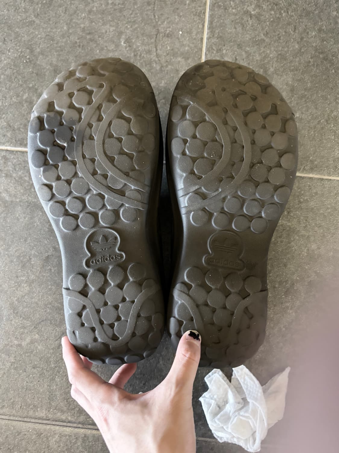 아디폼 스탠 뮬 (발렌시아가 맛)  상품이미지2