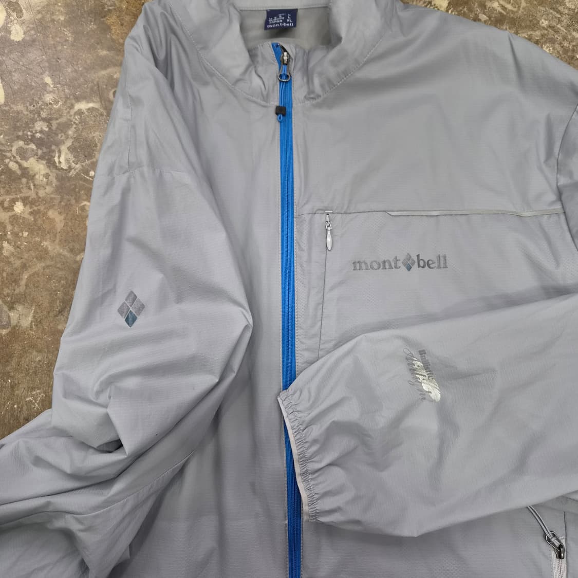 105) 몽벨 퍼텍스퀀텀 경량 바람막이 방풍자켓 점퍼 상품이미지6