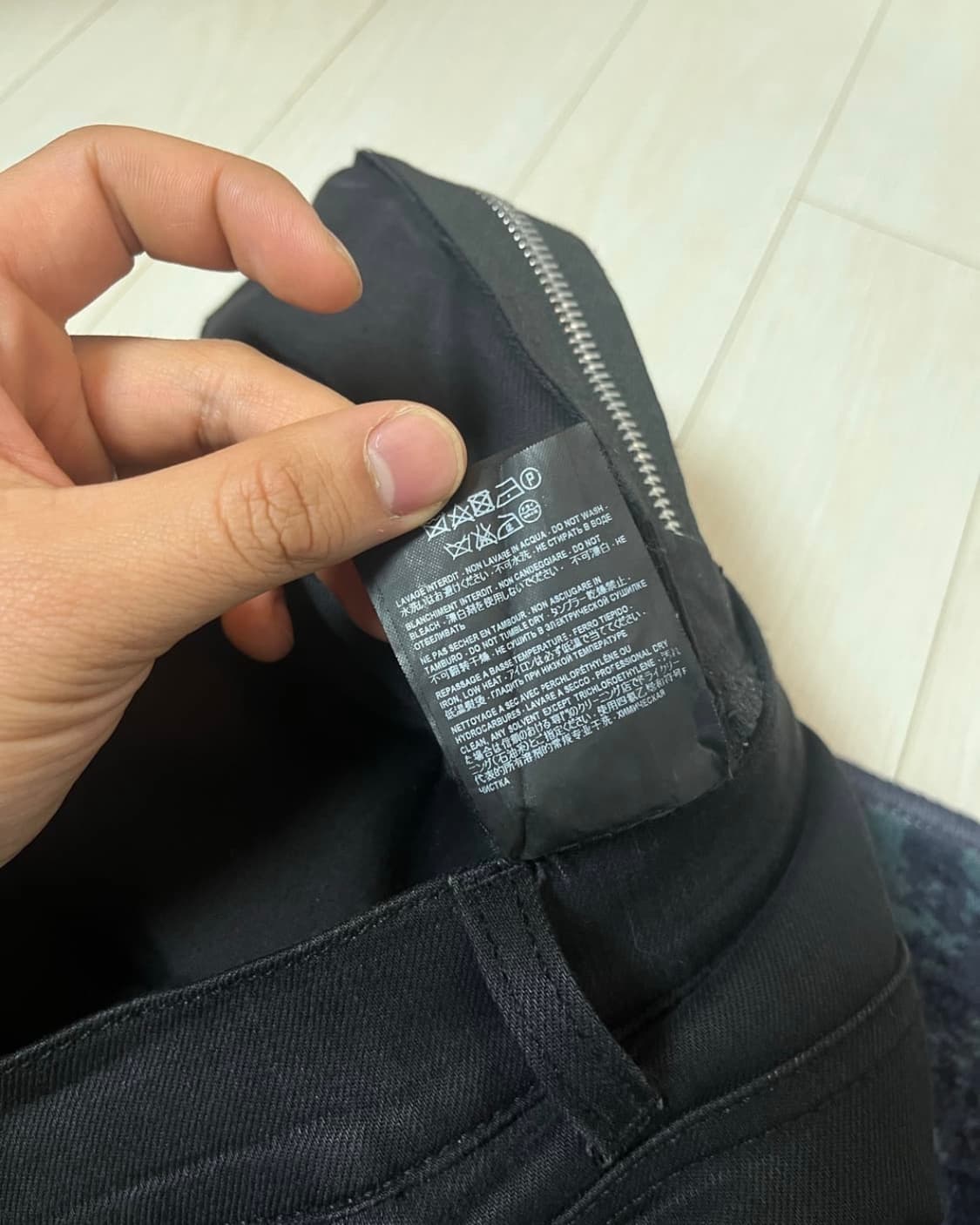 생로랑 16ss 레더패널진 30 상품이미지7