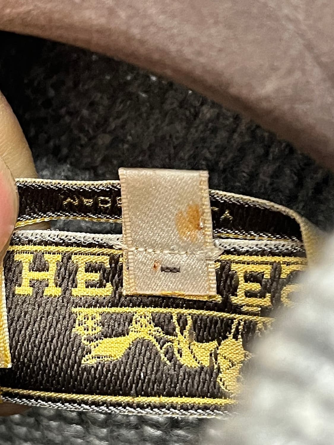 105) 에르메스 캐시미어 버튼니트  상품이미지7