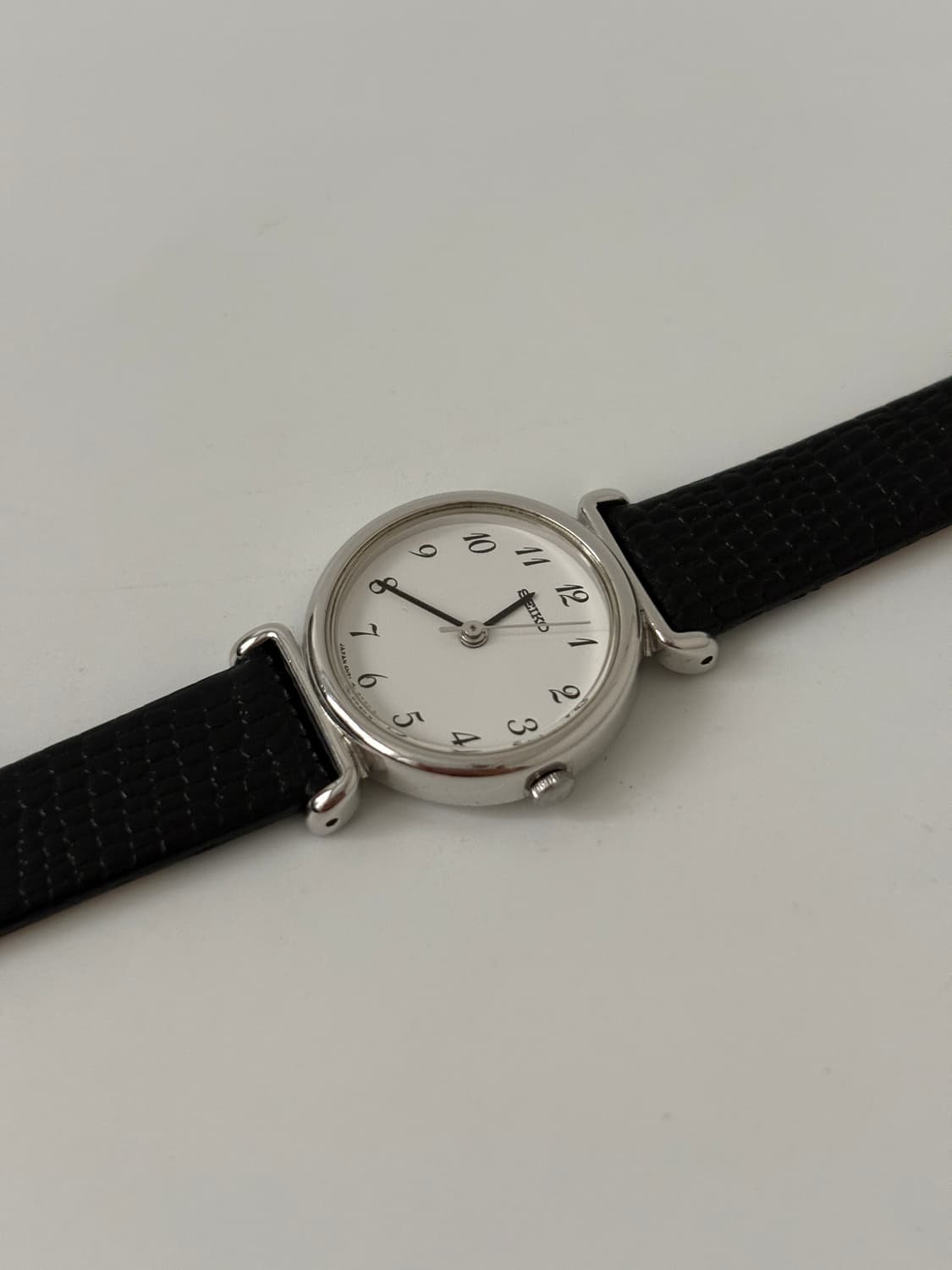 1980s White Dial Arabic Ladies Quartz 상품이미지4