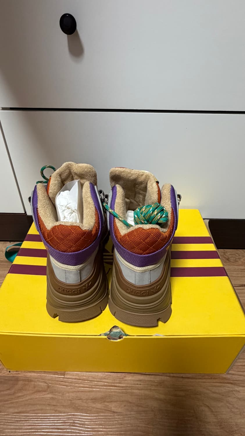 구찌 아디다스 레이스업 트래킹 부츠 37 240mm 상품이미지4