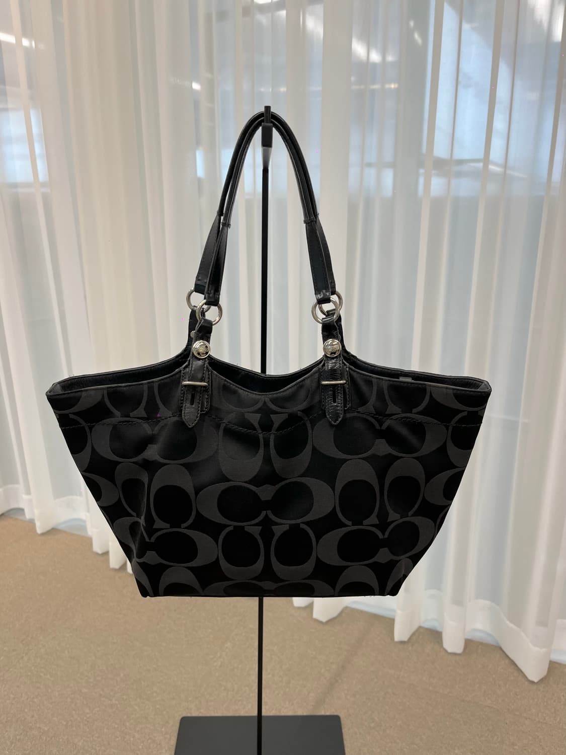 Coach Black Big Bag 상품이미지1