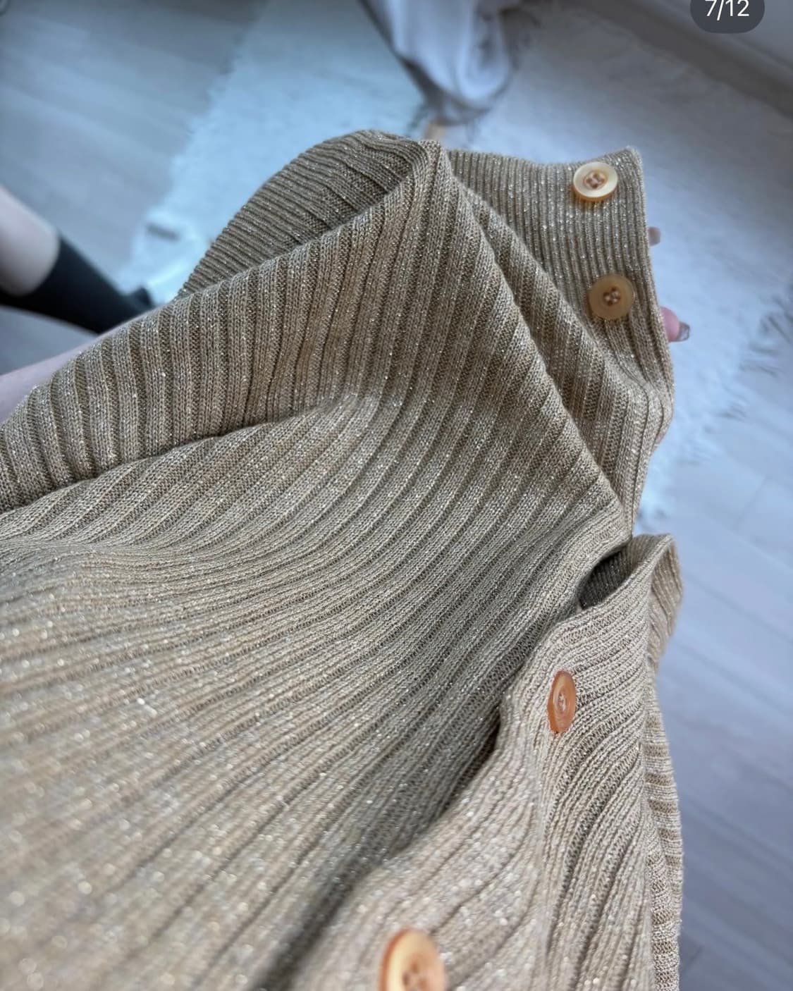 Shimmering Gold Half Cardigan 상품이미지3