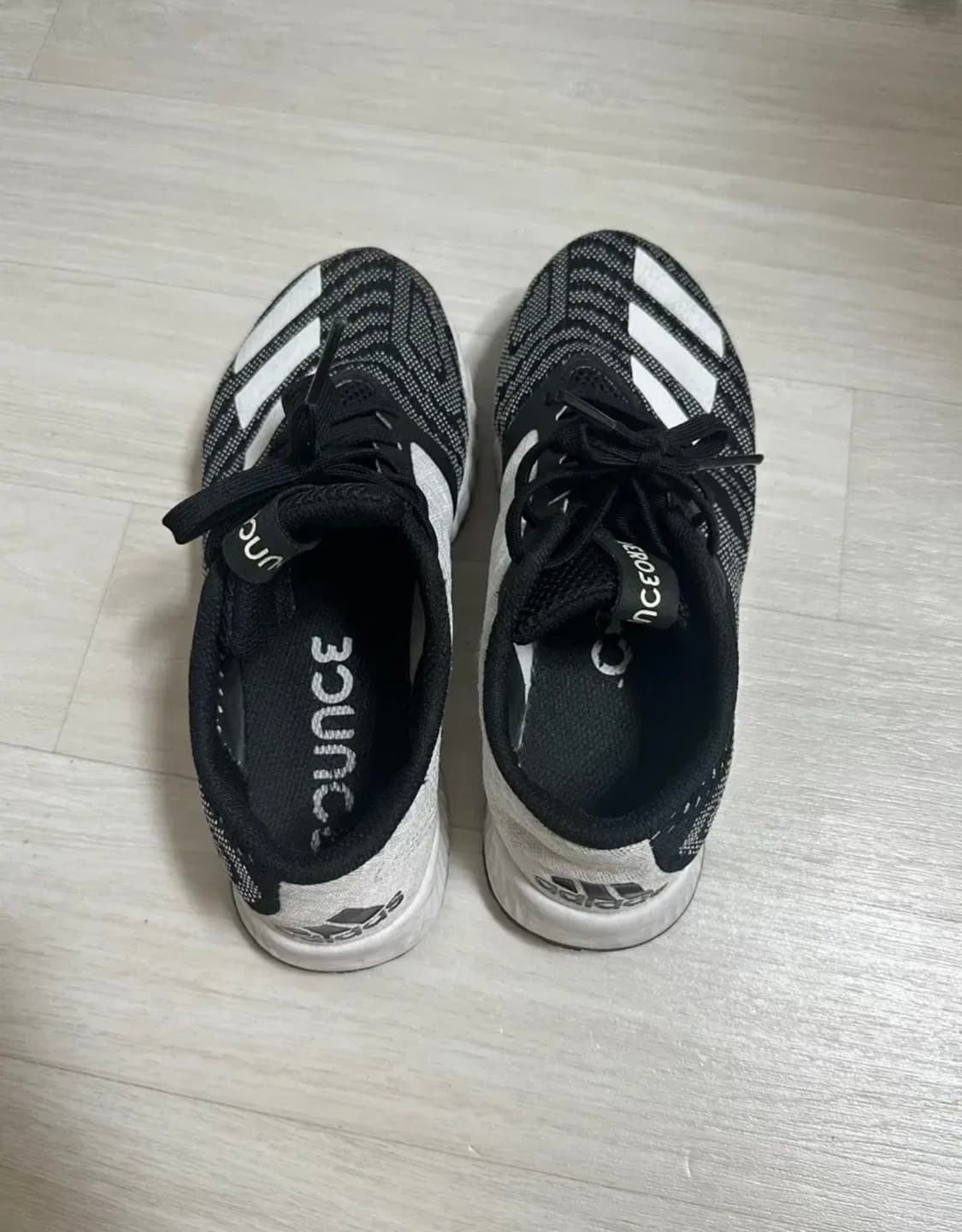 아디다스 에어로바운스 운동화 235  (가격내림) 상품이미지3