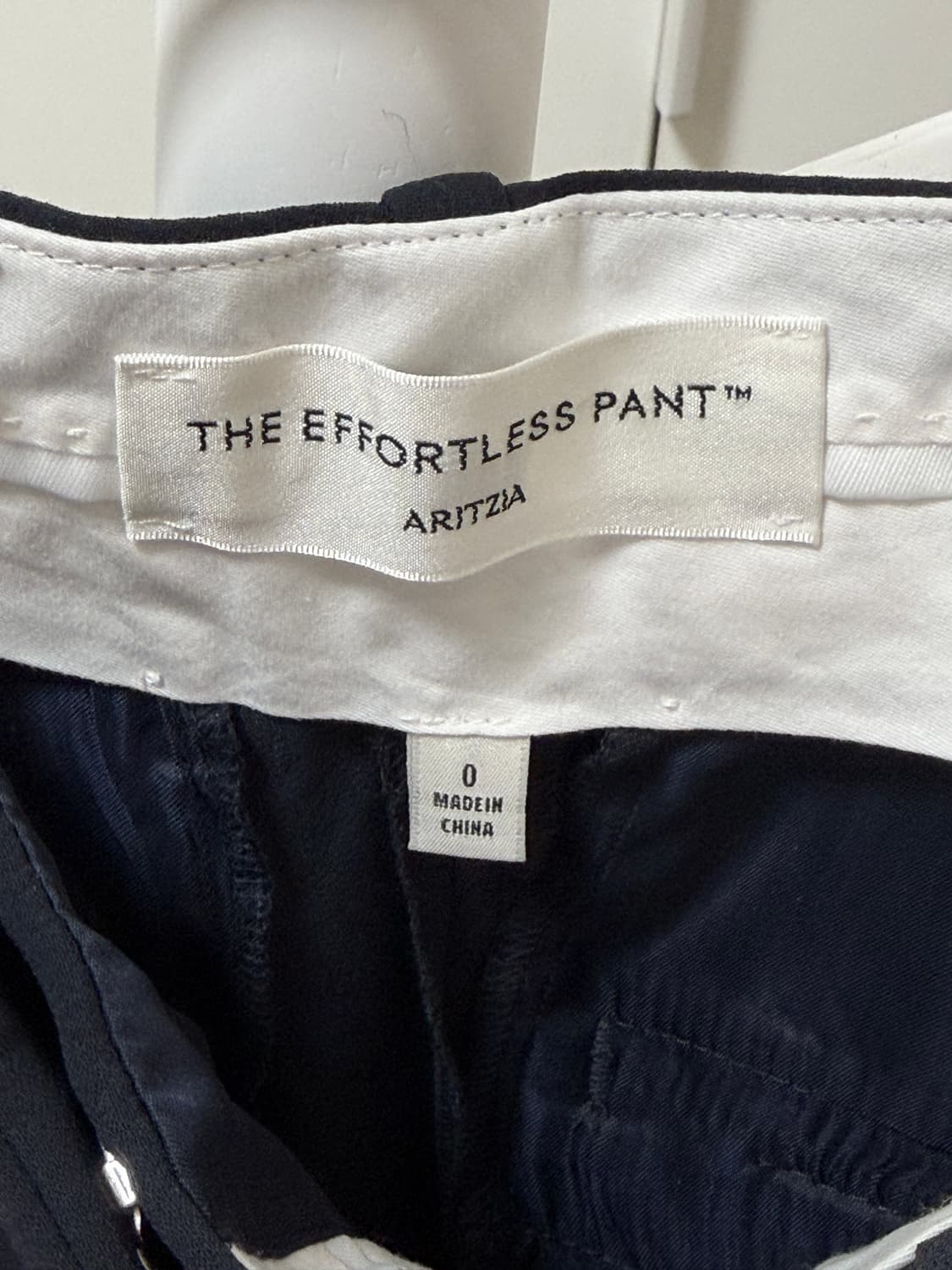 새상품 Aritzia Effortless pants curve 상품이미지5