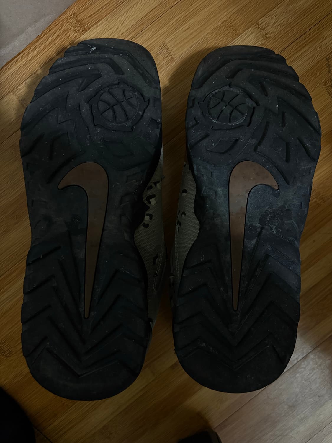 나이키 슈프림 다윈 로우 280 상품이미지5