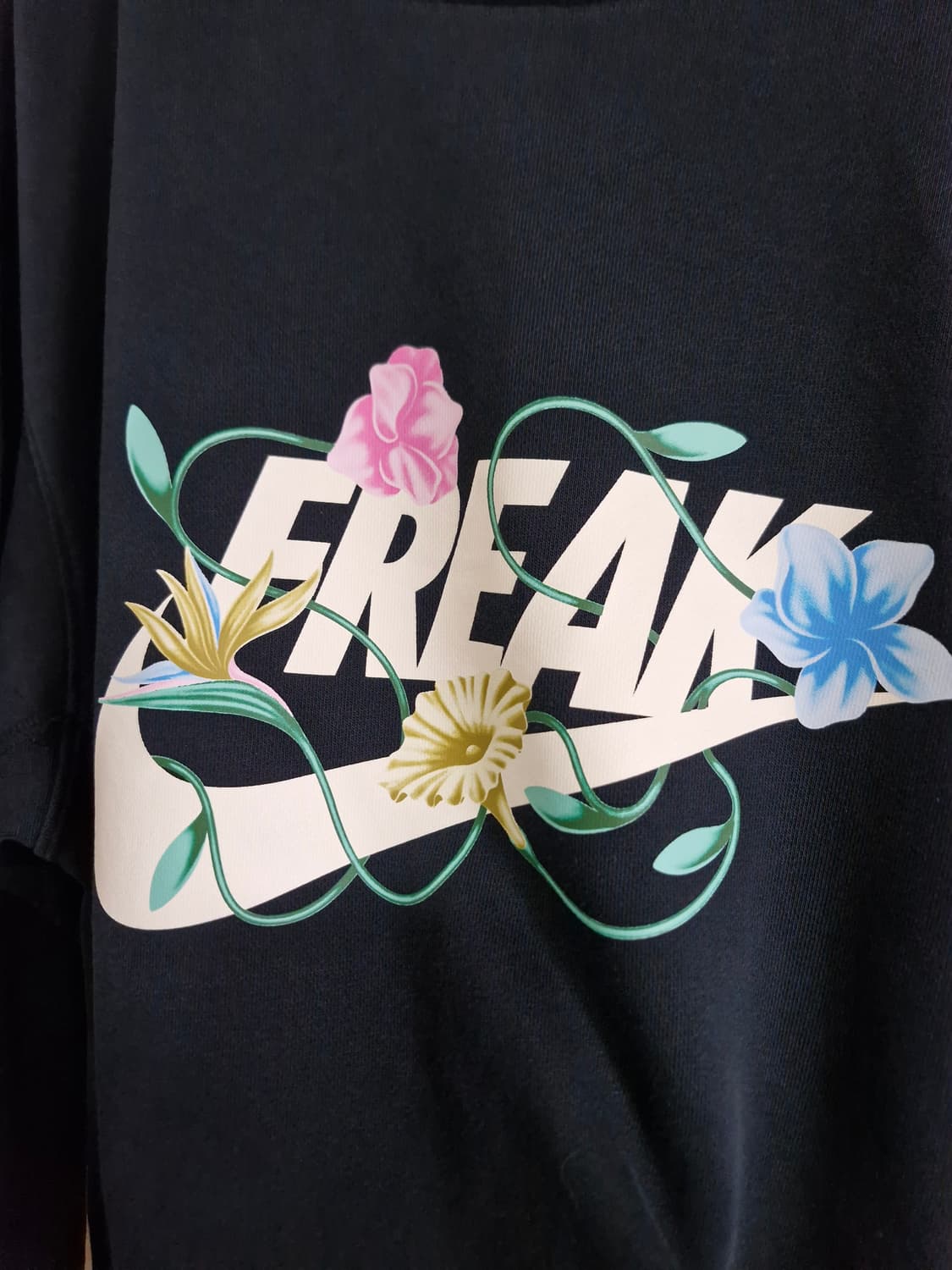 나이키 플라워 맨투맨 블랙 L 상품이미지2