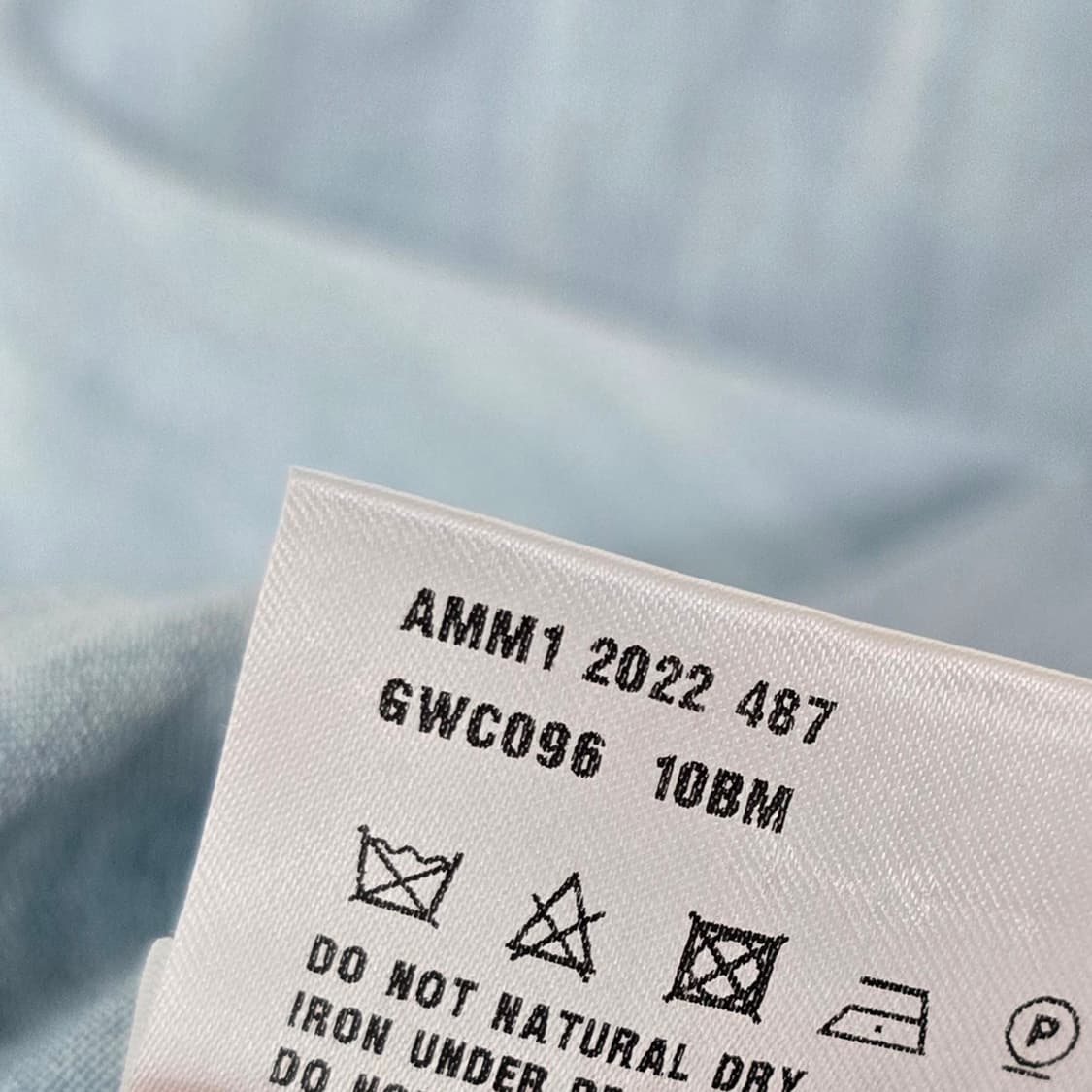 미우미우 샴브레이 데님 크롭 셔츠 40사이즈 판매 상품이미지3