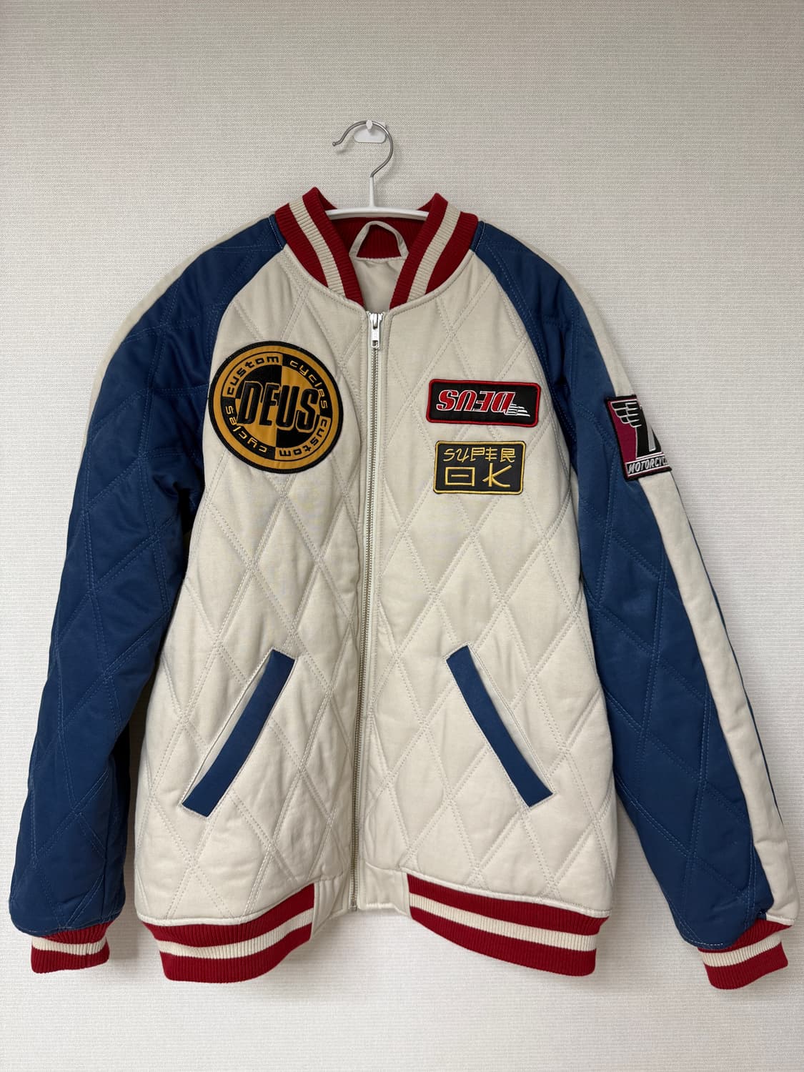 데우스 엑스 마키나 서포터스 자켓 상품이미지1