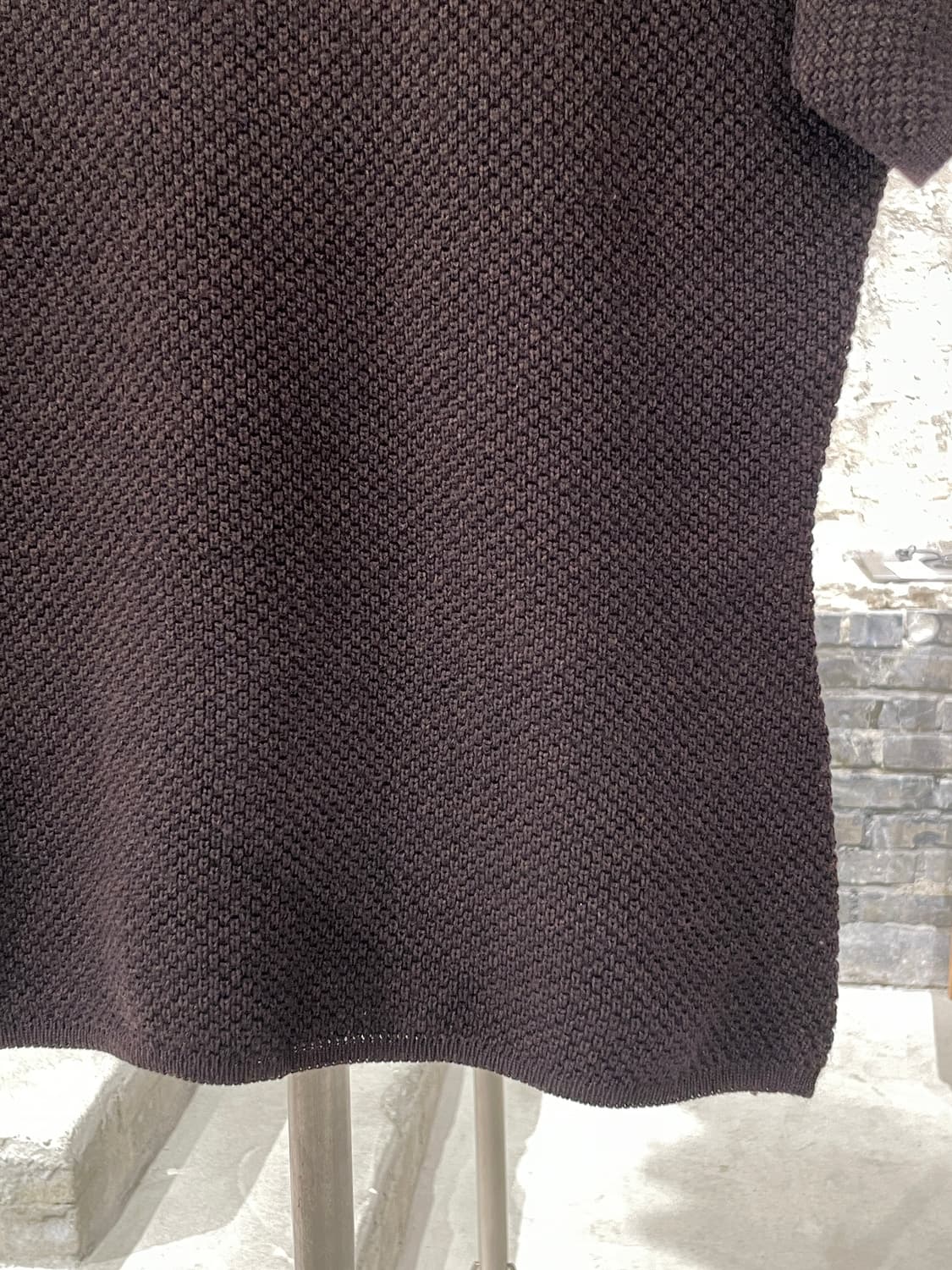 발렌티노 미스 V 다크 브라운 폴라 하프 니트 상품이미지5