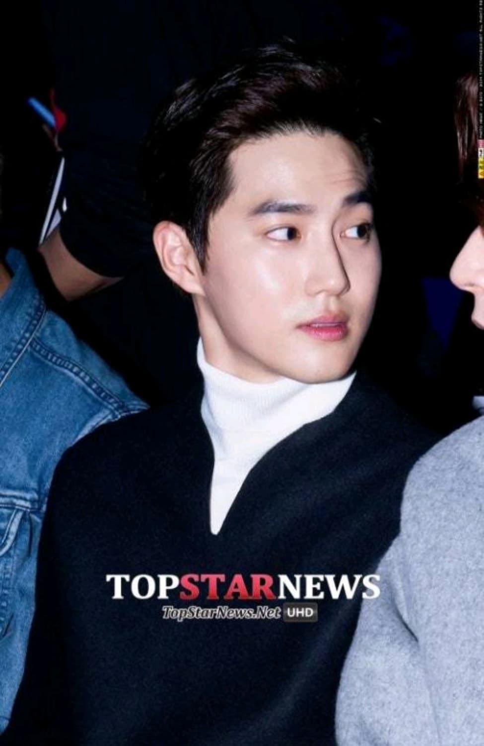 (남주혁 착용 새상품) 솔리드옴므 펠트니트 네이비 남주혁니트 엑소수호니트 상품이미지4