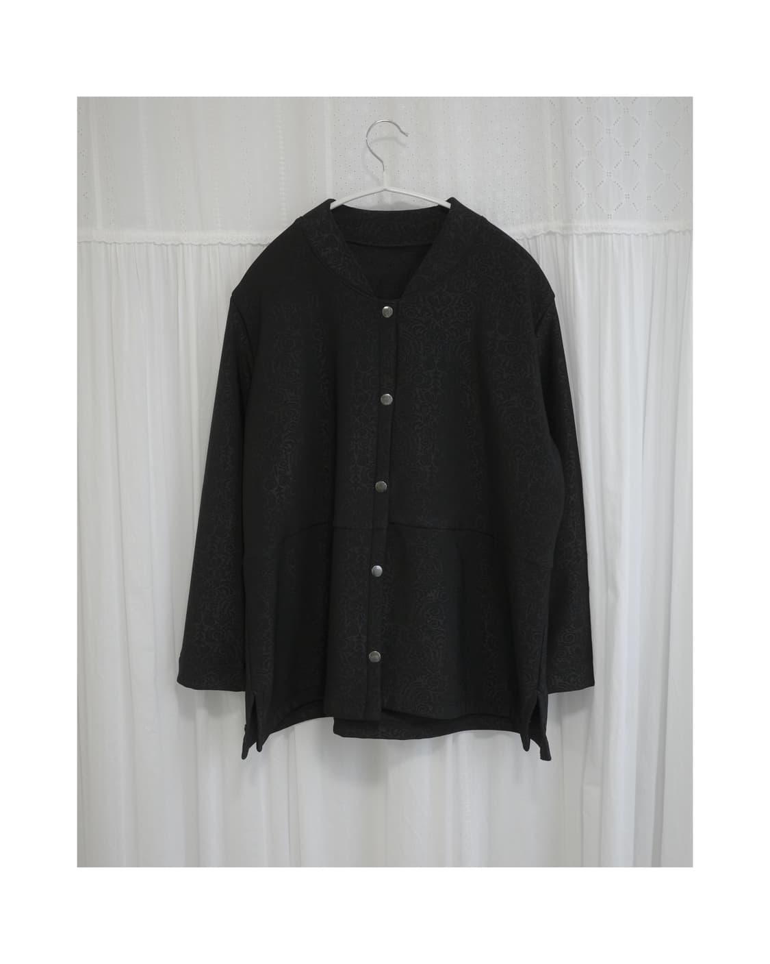 Embossed Neoprene Jacket  상품이미지2