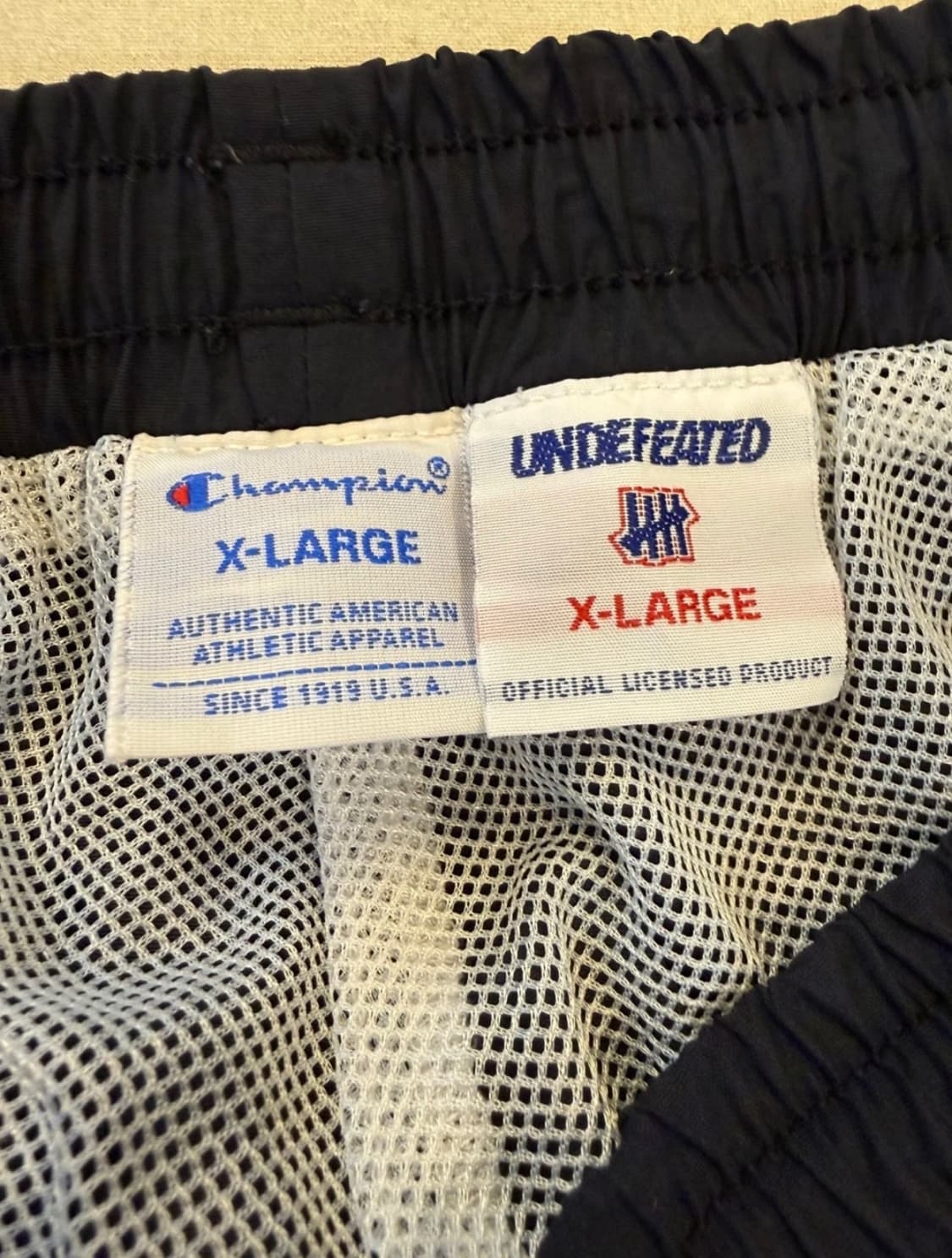 [XL] 챔피온 x 언디핏 콜라보 나일론 트랙 팬츠 블랙 상품이미지3