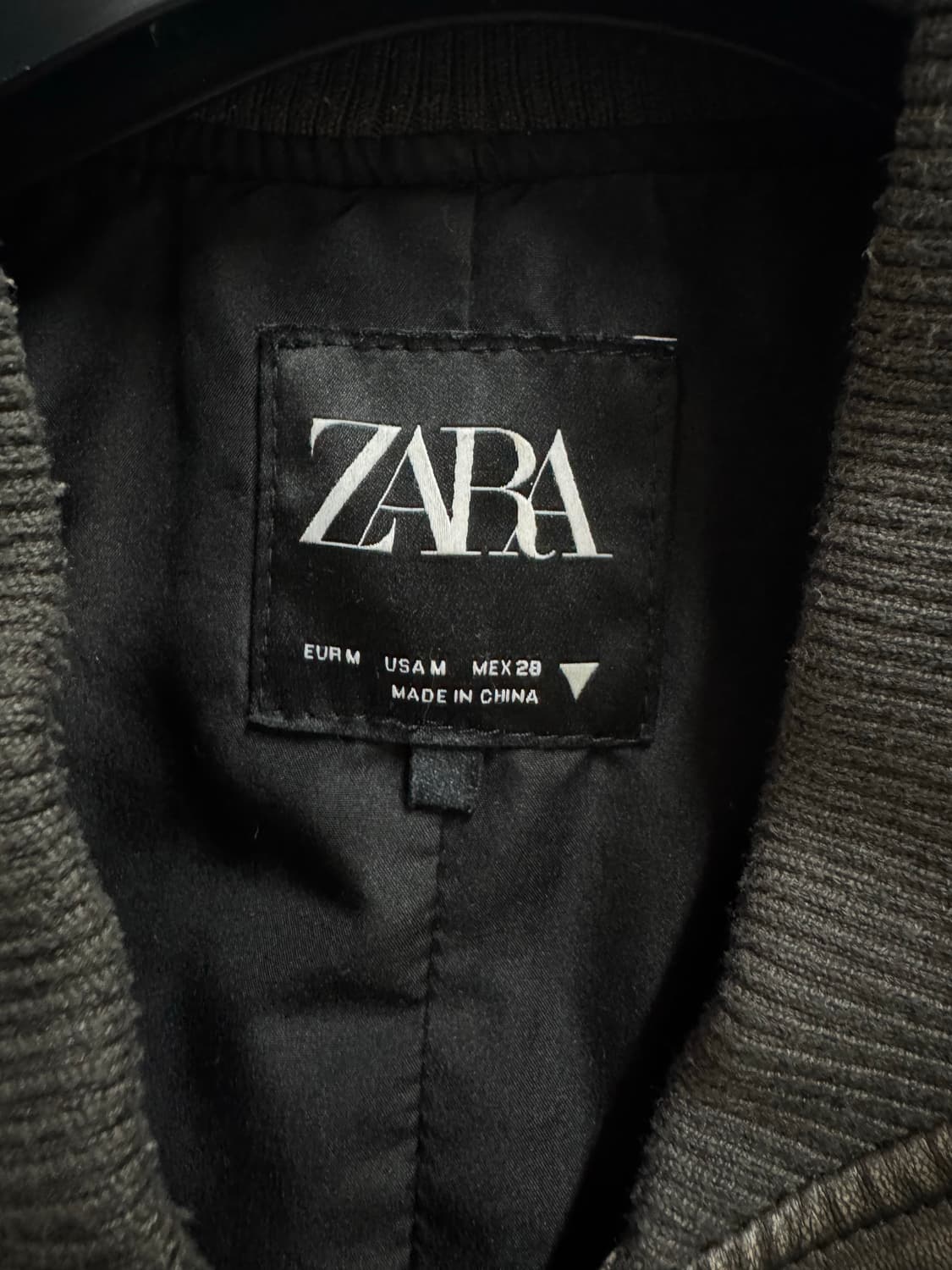 자라 페이디드 크롭 레더 봄버 자켓 M 상품이미지5