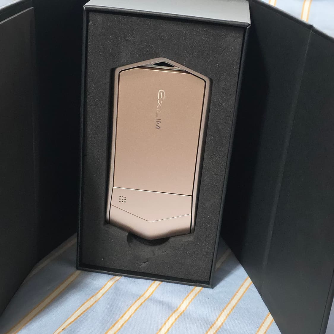 카시오 Casio Ex tr-72 샴페인골드 상품이미지1