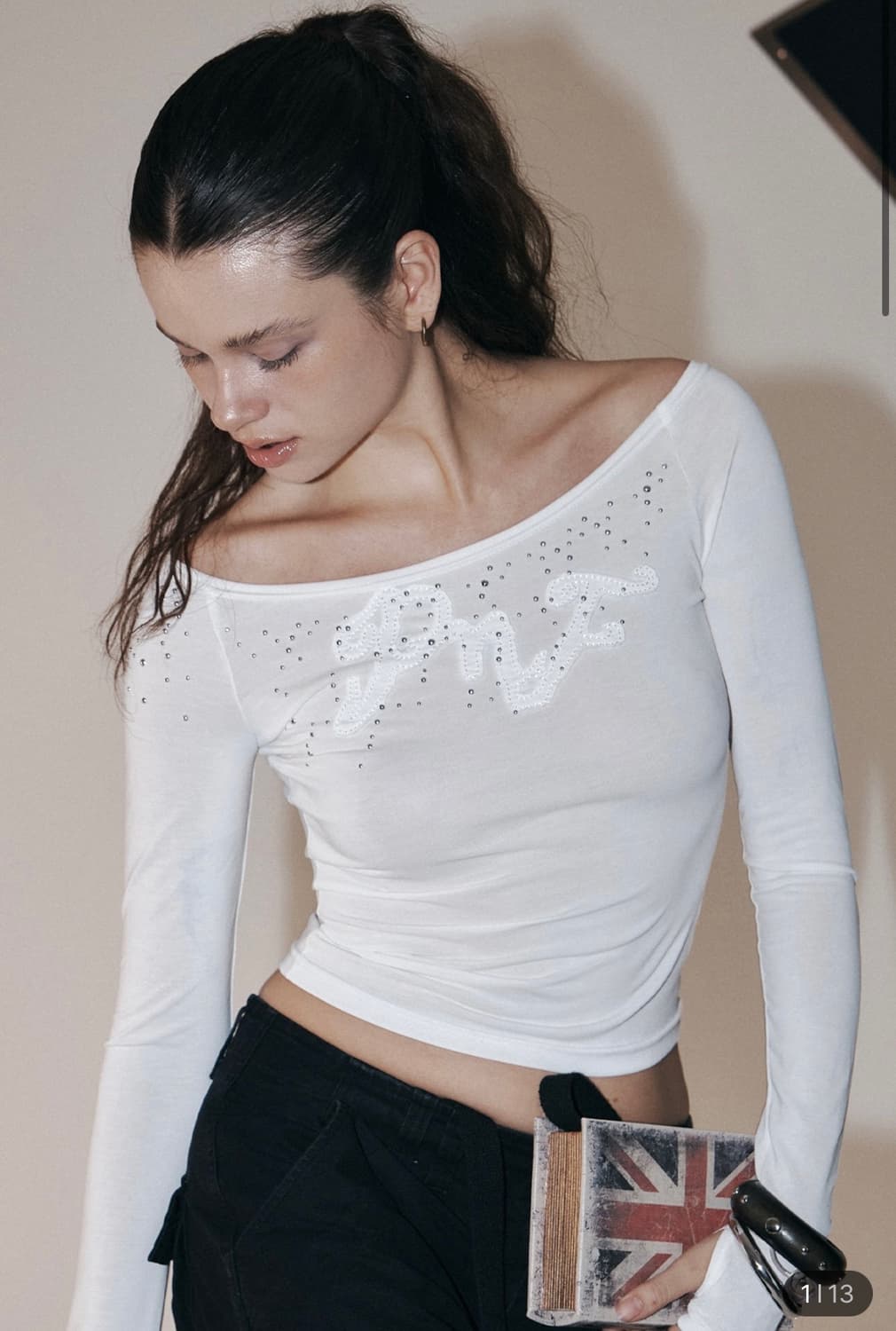 Kira 스톤 롱 슬리브 탑 상품이미지1