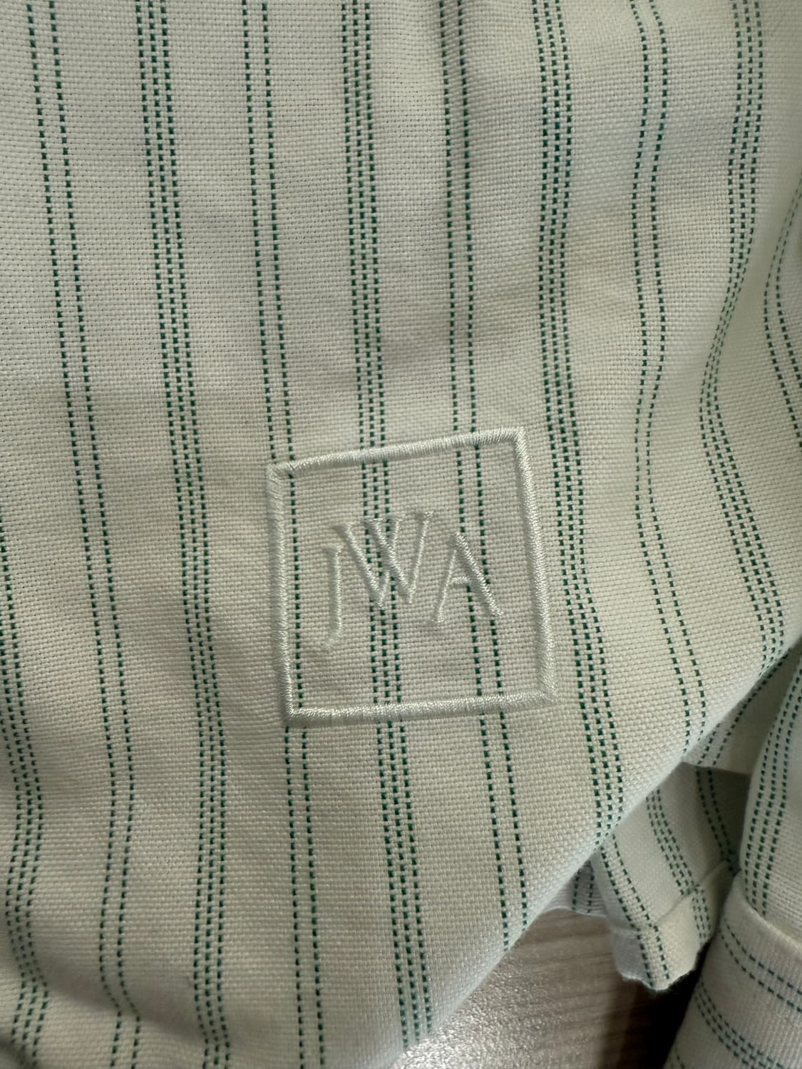 유니클로 jw앤더슨 스트라이프 셔츠 상품이미지3